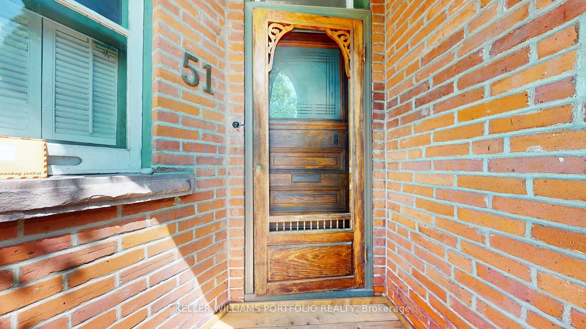 51 Macdonell Avenue