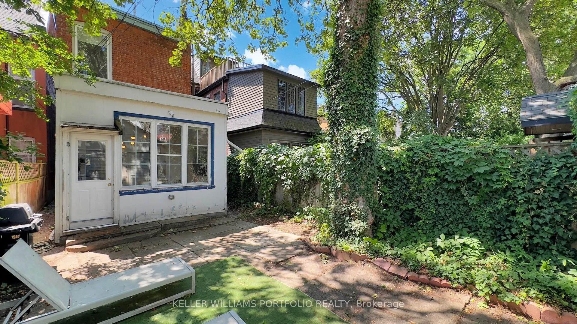 51 Macdonell Avenue