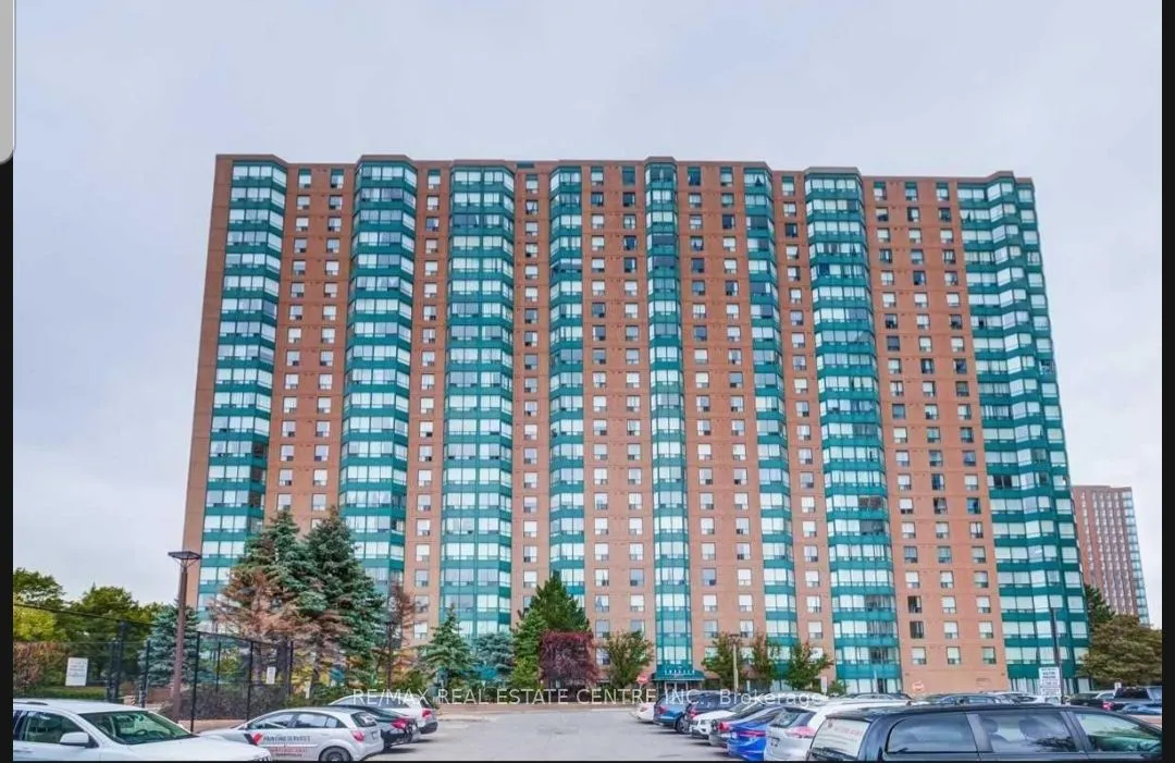 135 Hillcrest Avenue, #13