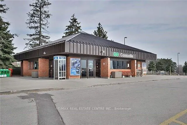 135 Hillcrest Avenue, #13