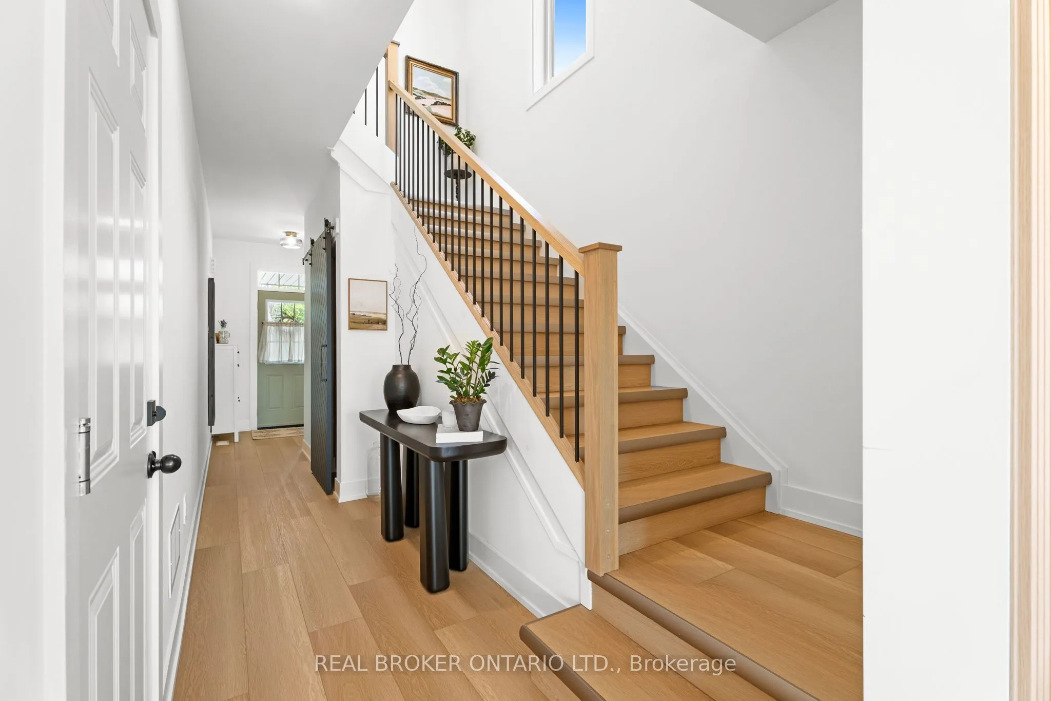 690 Broadway, #22