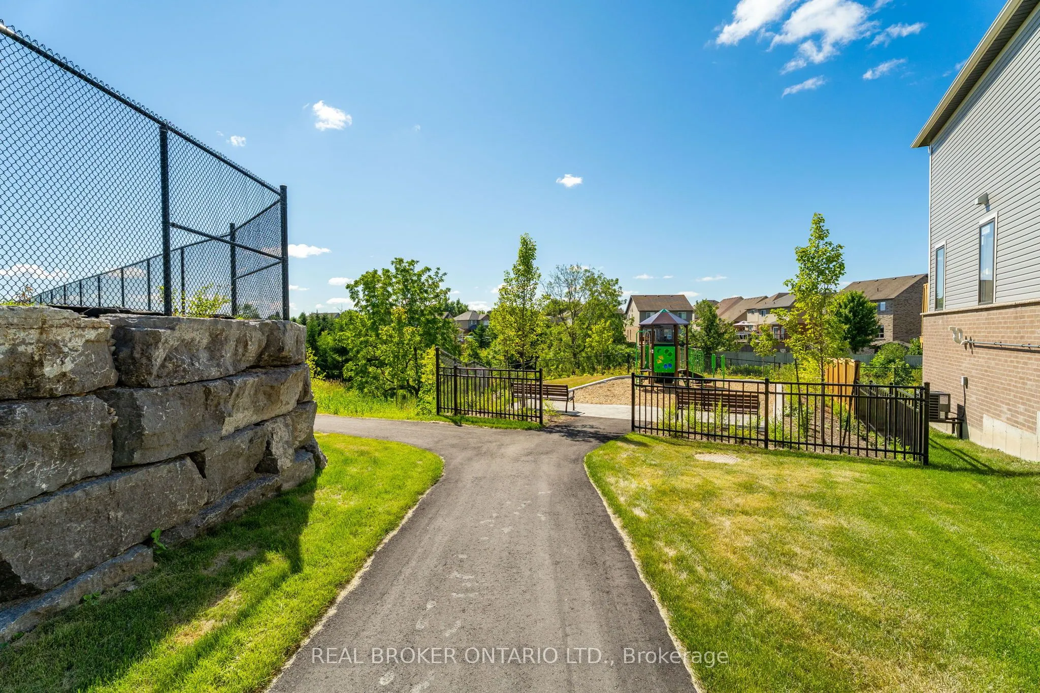 690 Broadway, #22