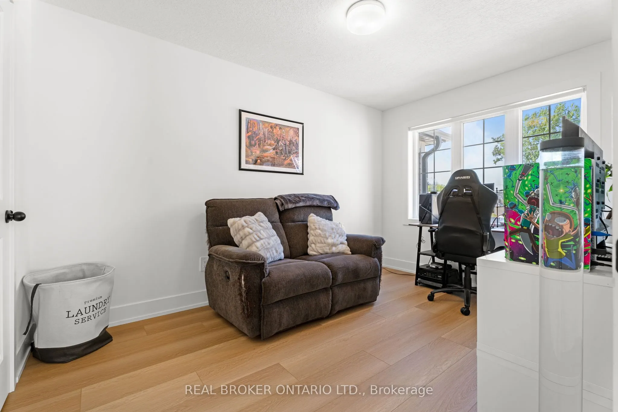 690 Broadway, #22