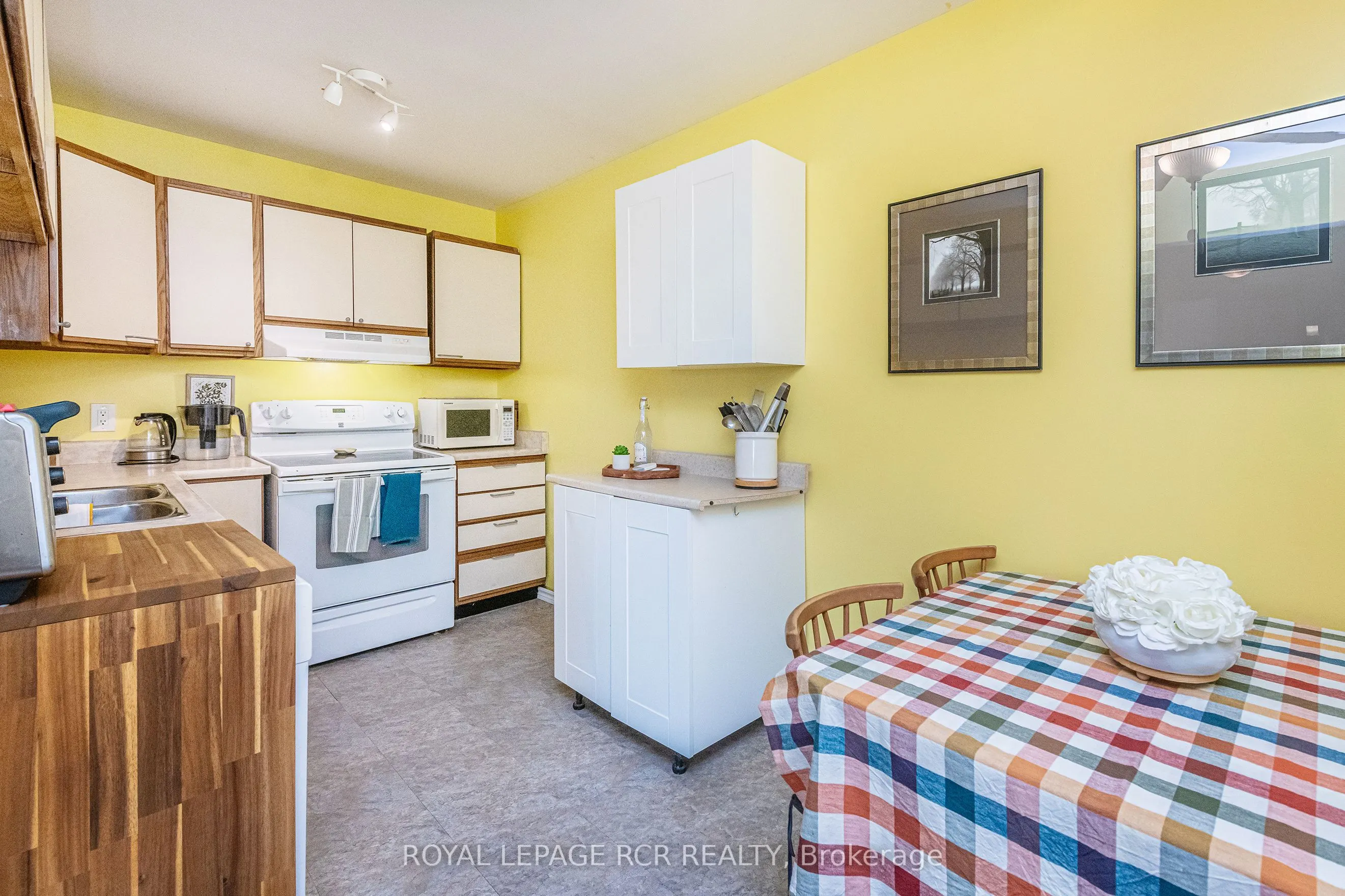 90 Lawrence Avenue, #106