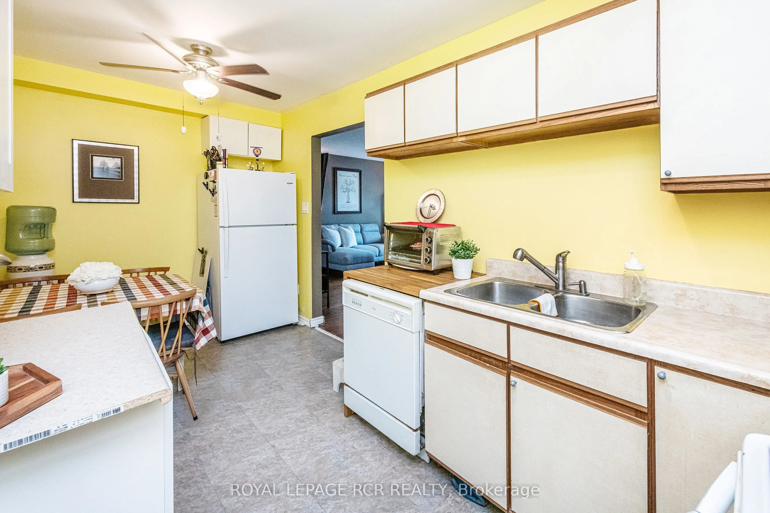 90 Lawrence Avenue, #106