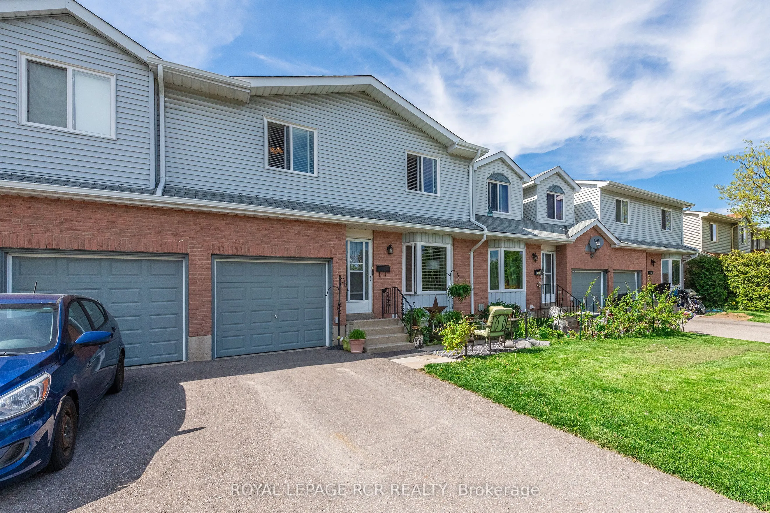 90 Lawrence Avenue, #106
