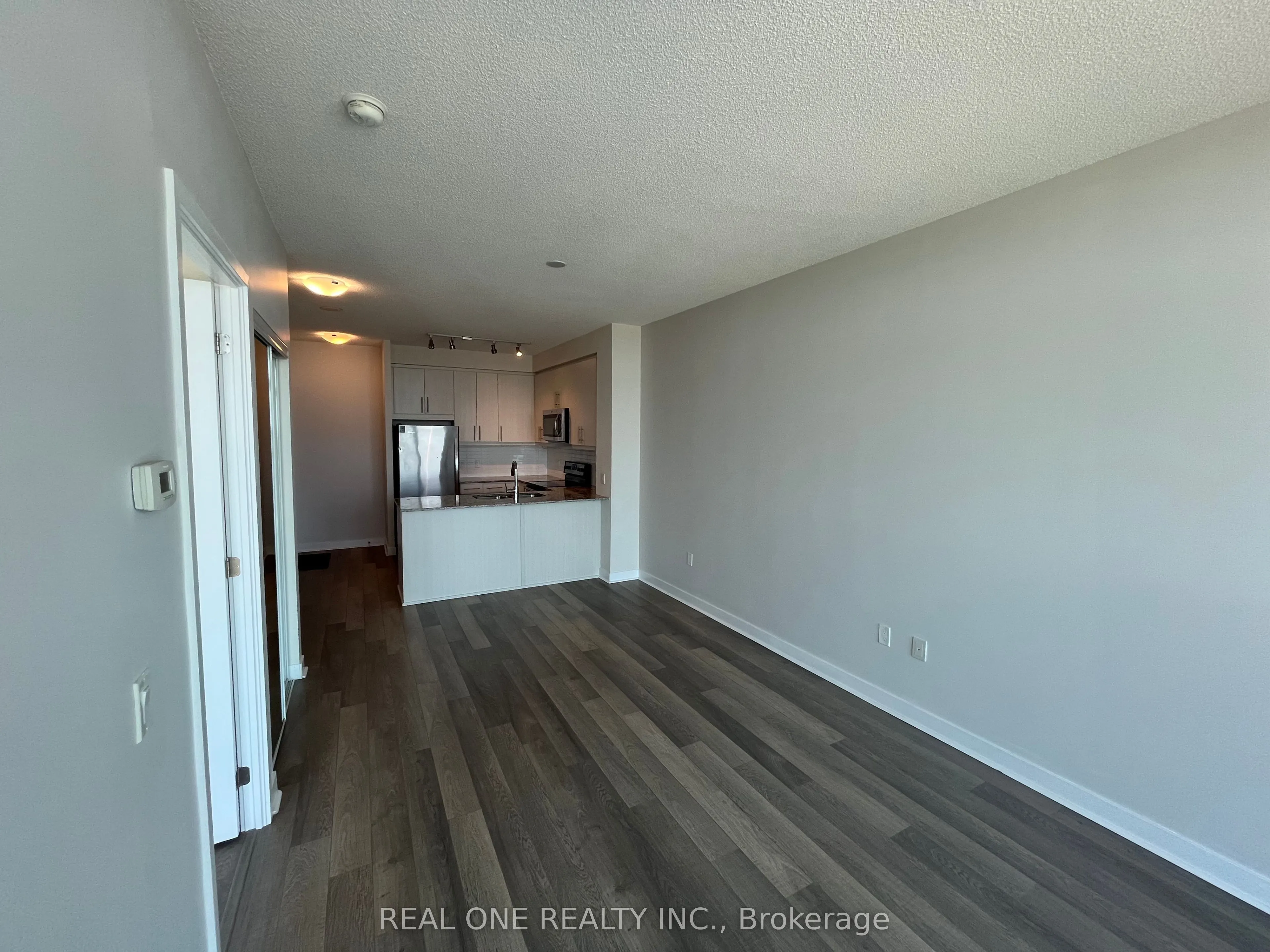 3975 GRAND PARK Drive, #2806