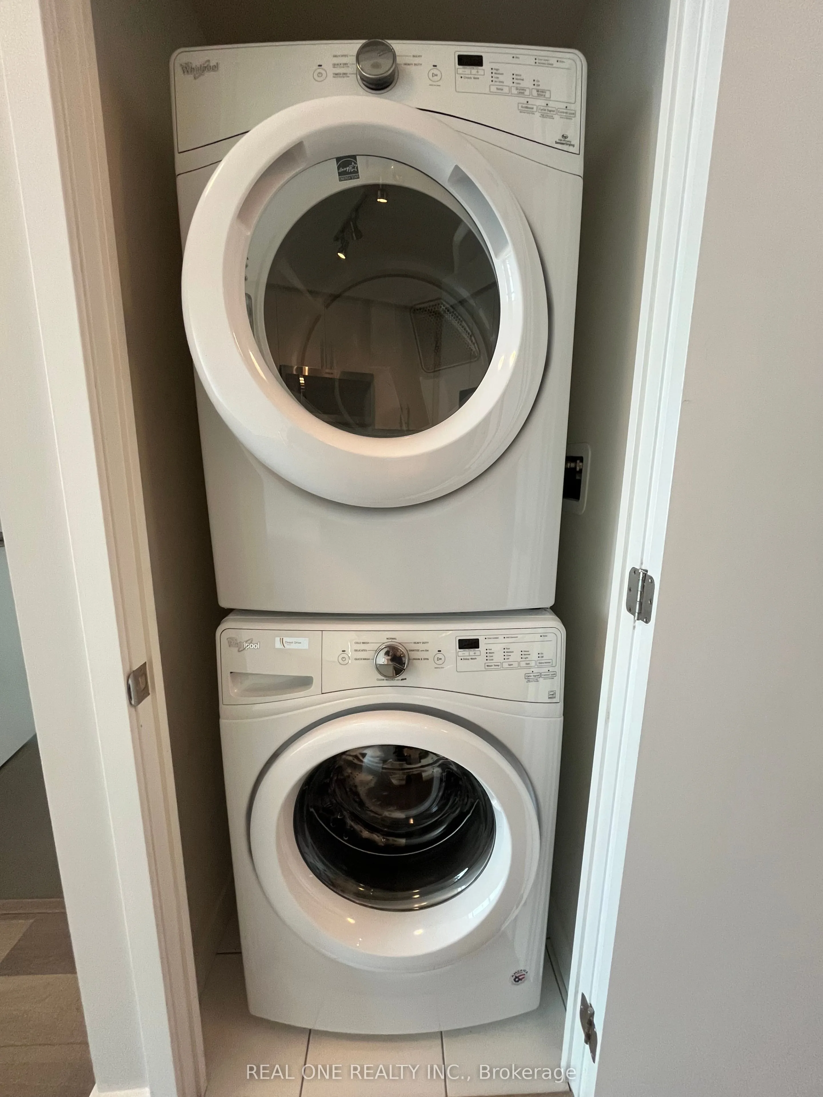 3975 GRAND PARK Drive, #2806