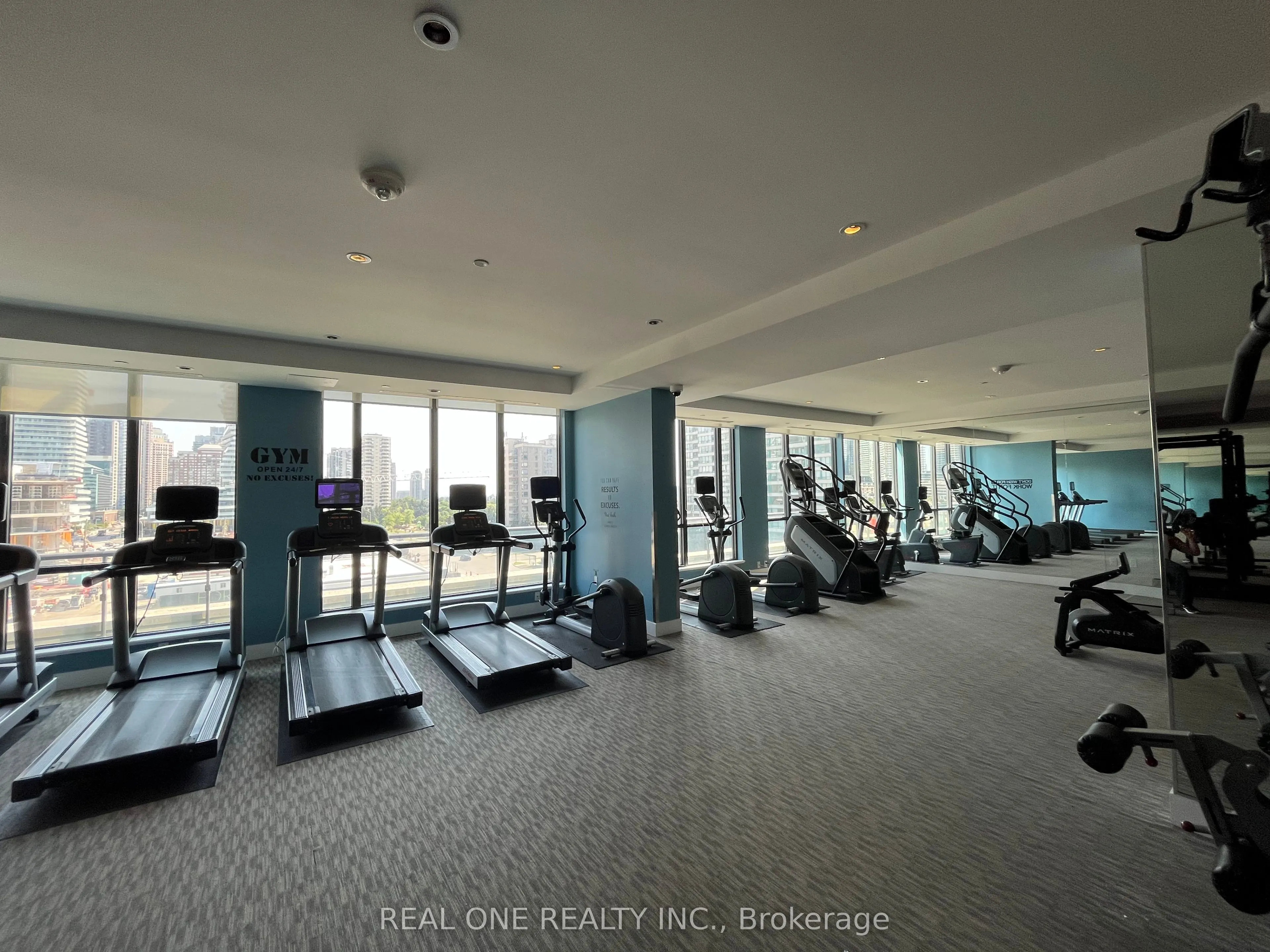 3975 GRAND PARK Drive, #2806