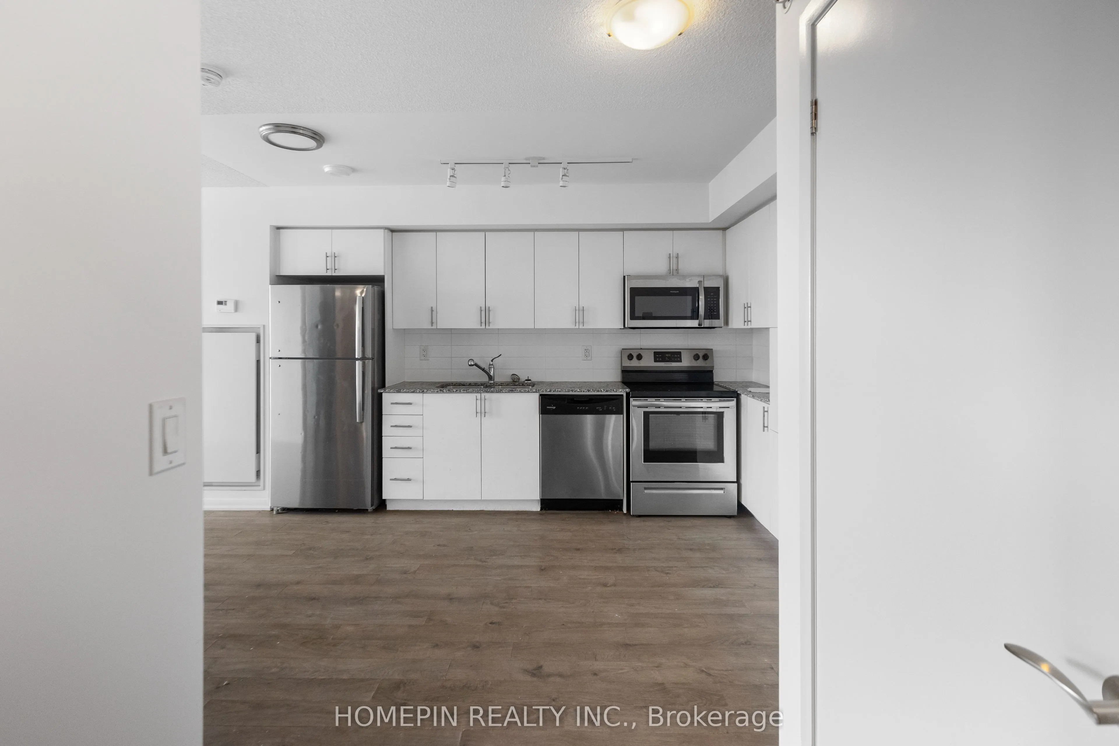 3091 Dufferin Street, #1101