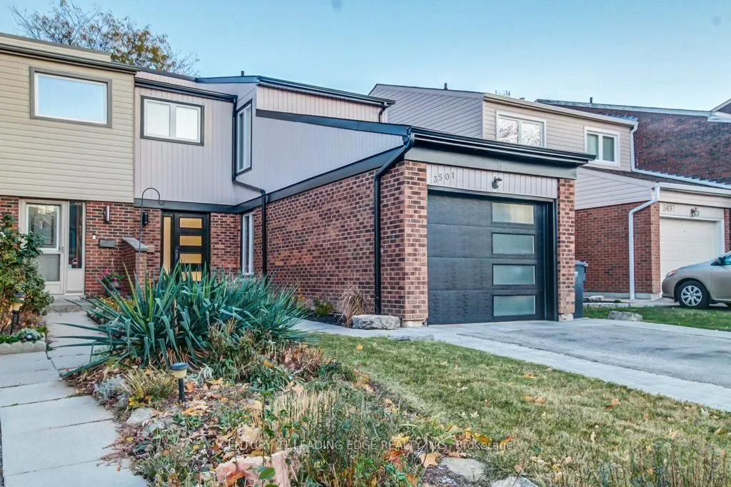 3501 ASH ROW Crescent