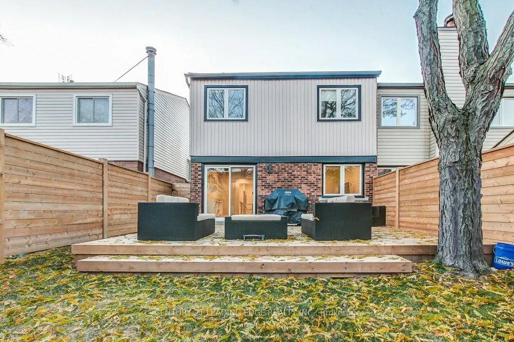 3501 ASH ROW Crescent