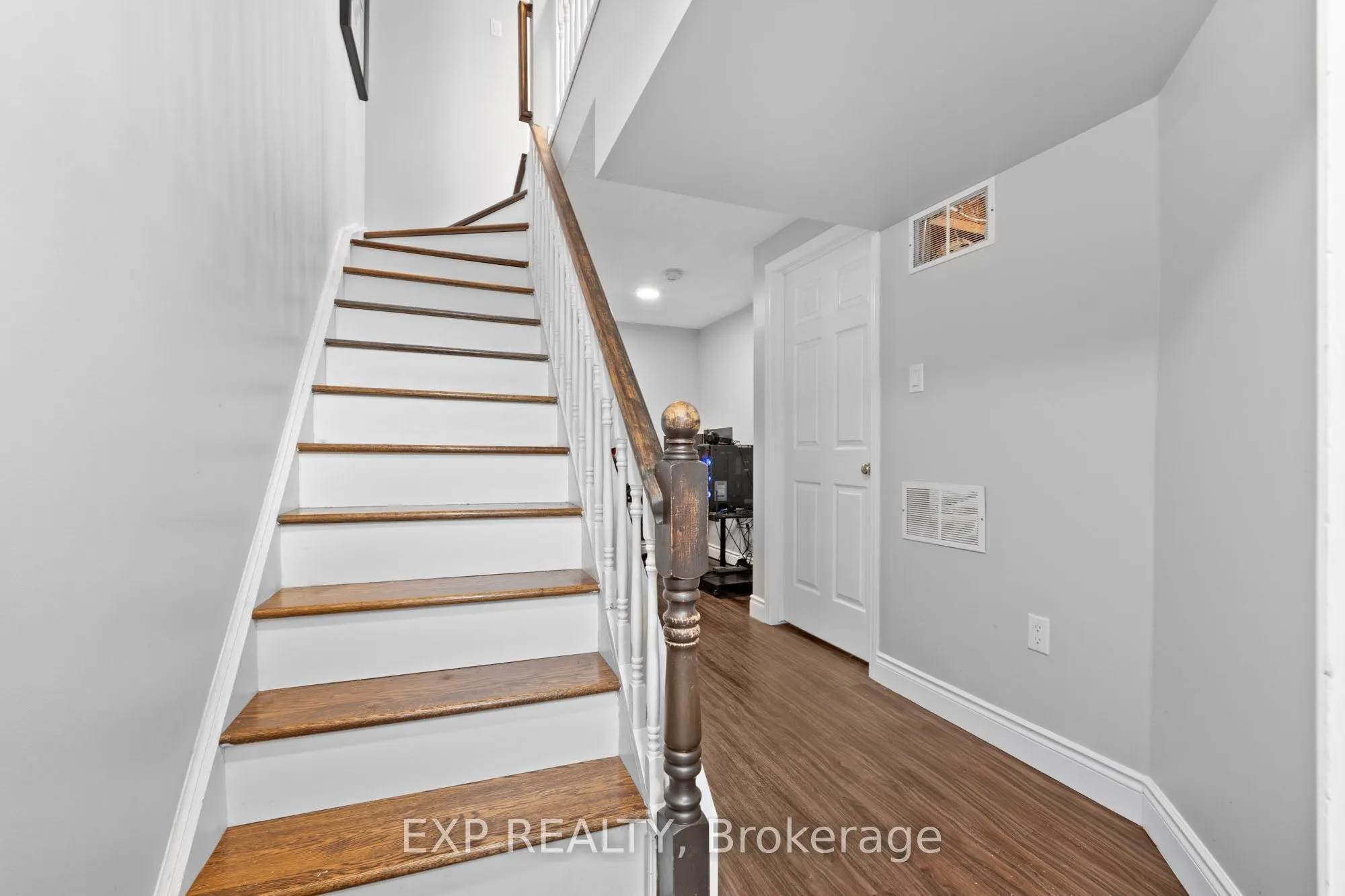 2025 Cleaver Avenue, #31