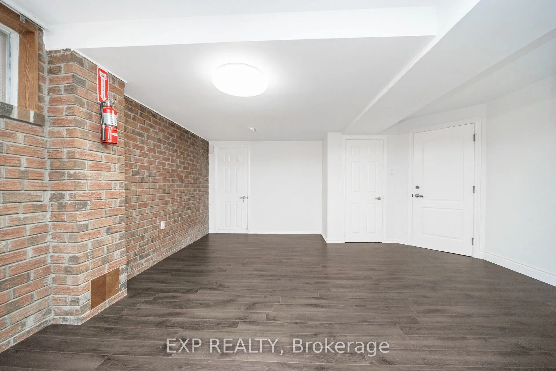 48 St George's Place, #BSMT