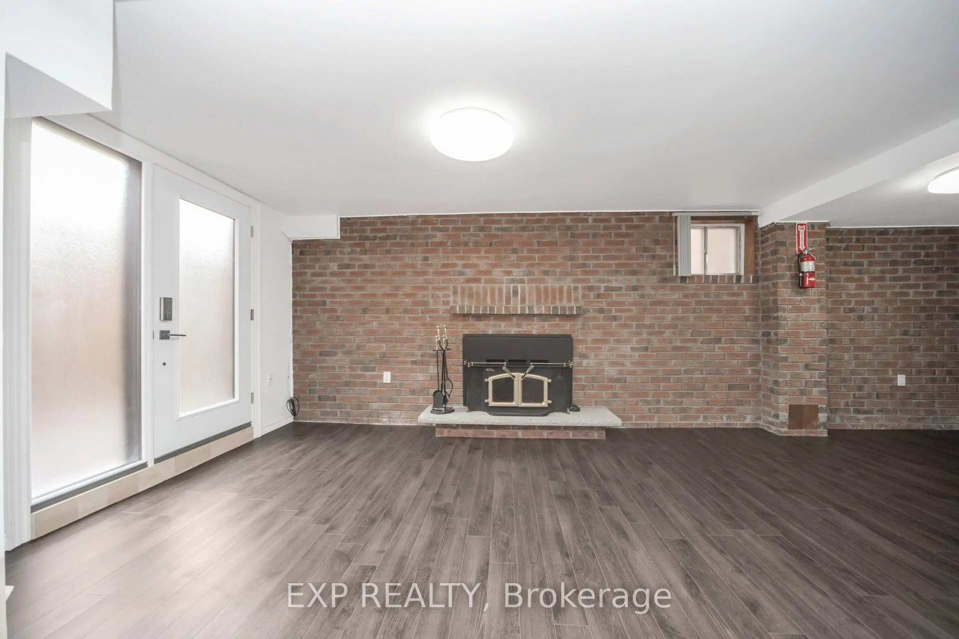 48 St George's Place, #BSMT