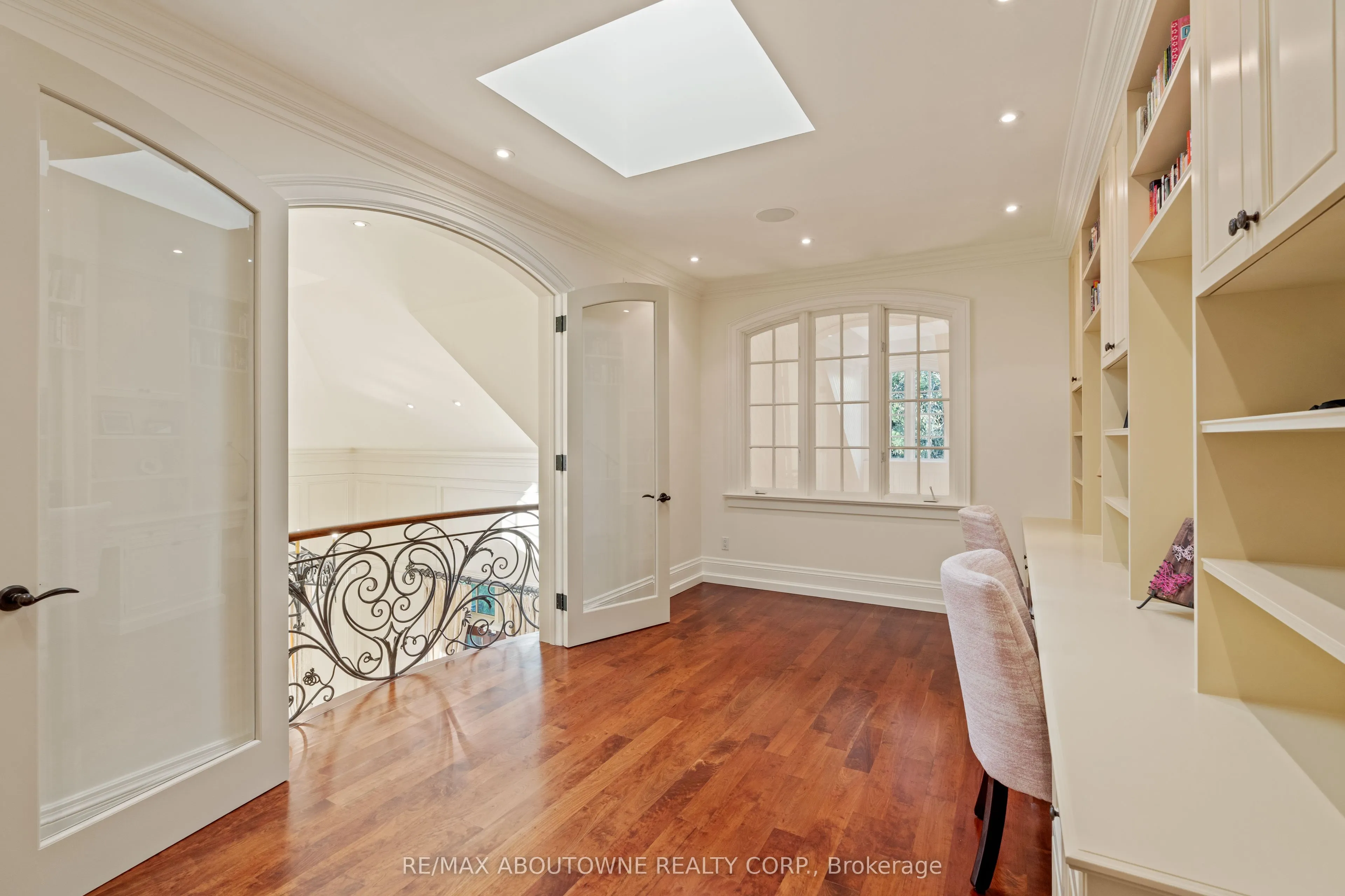 1081 Argyle Drive
