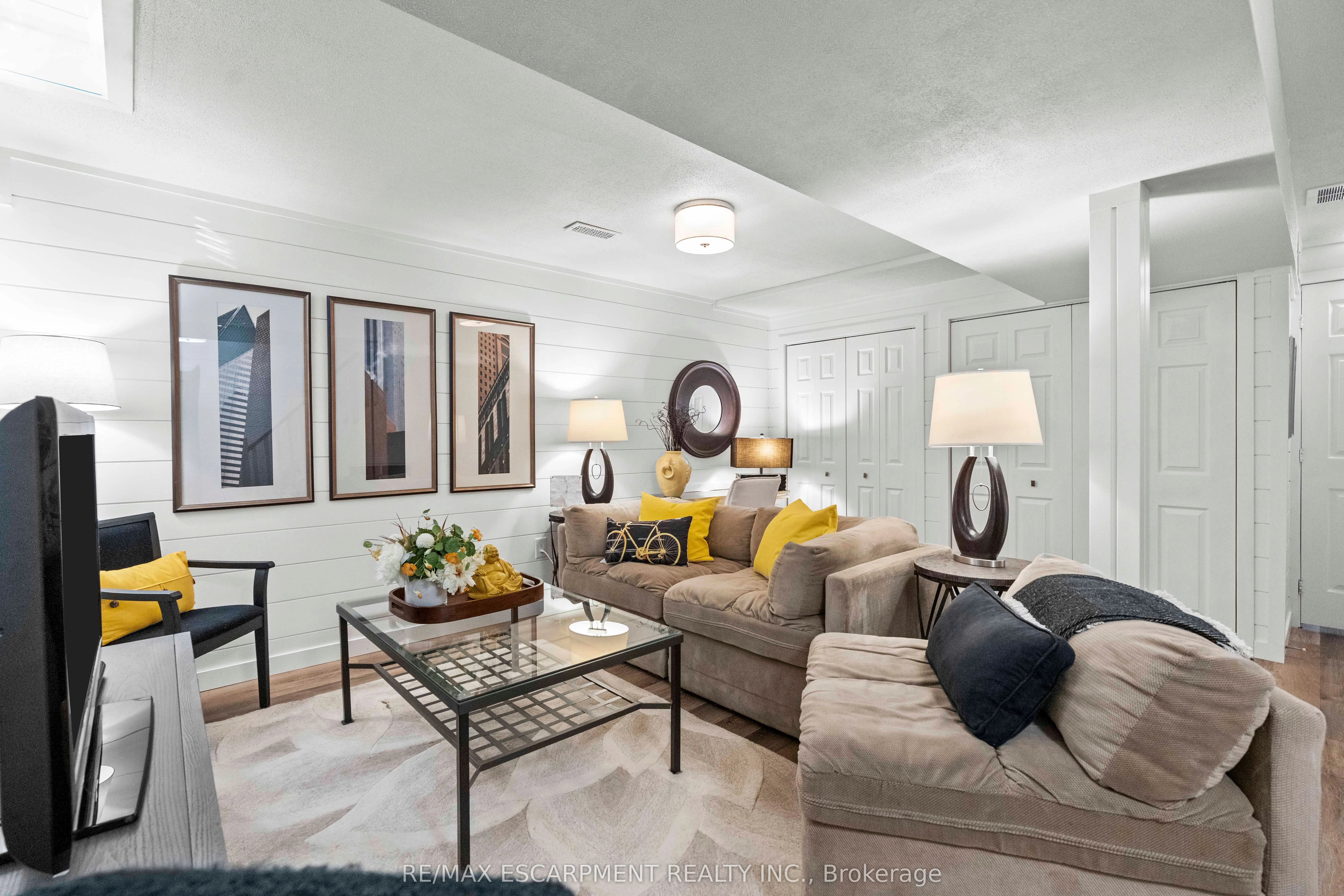 2272 Mowat Avenue, ##56