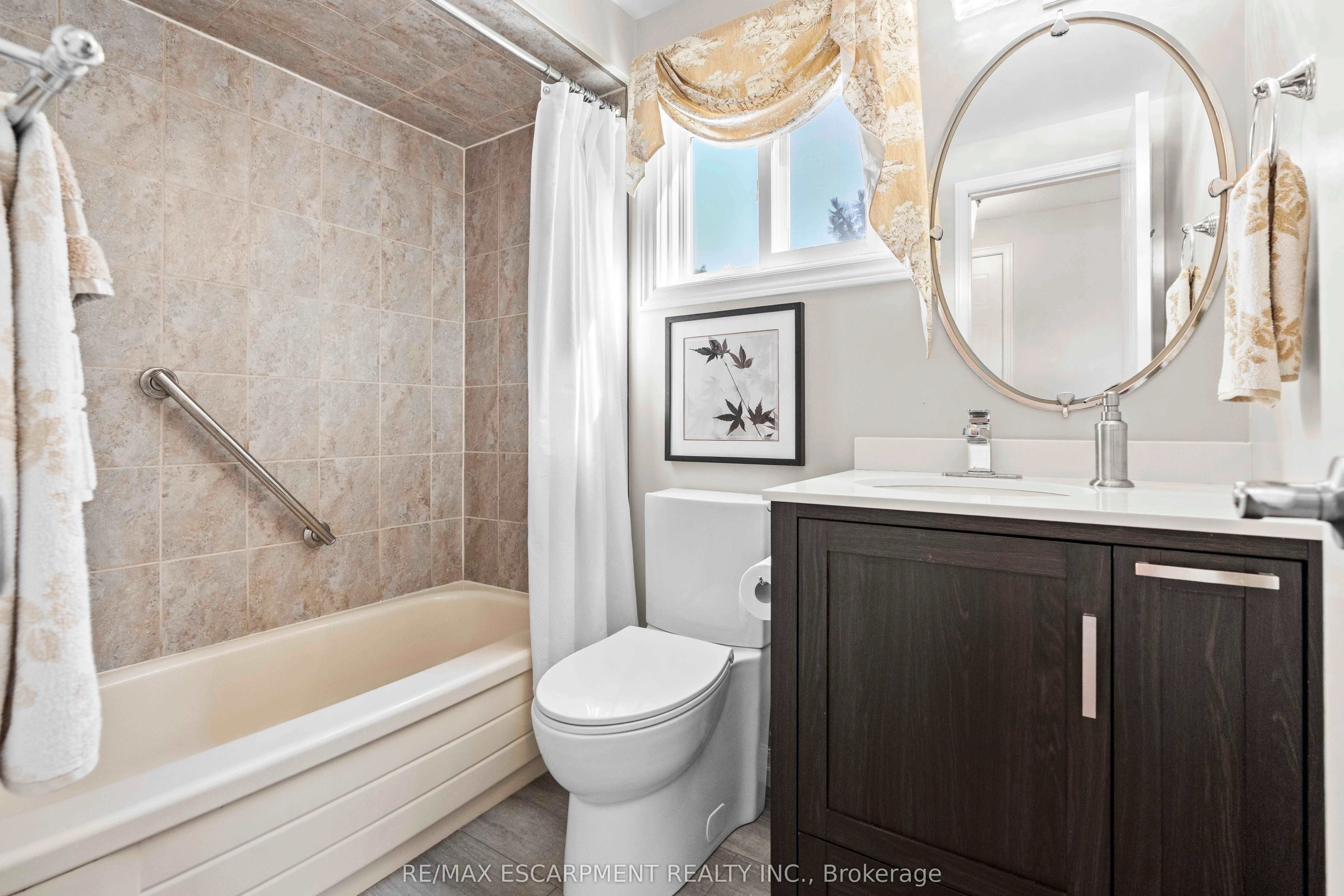 2272 Mowat Avenue, ##56