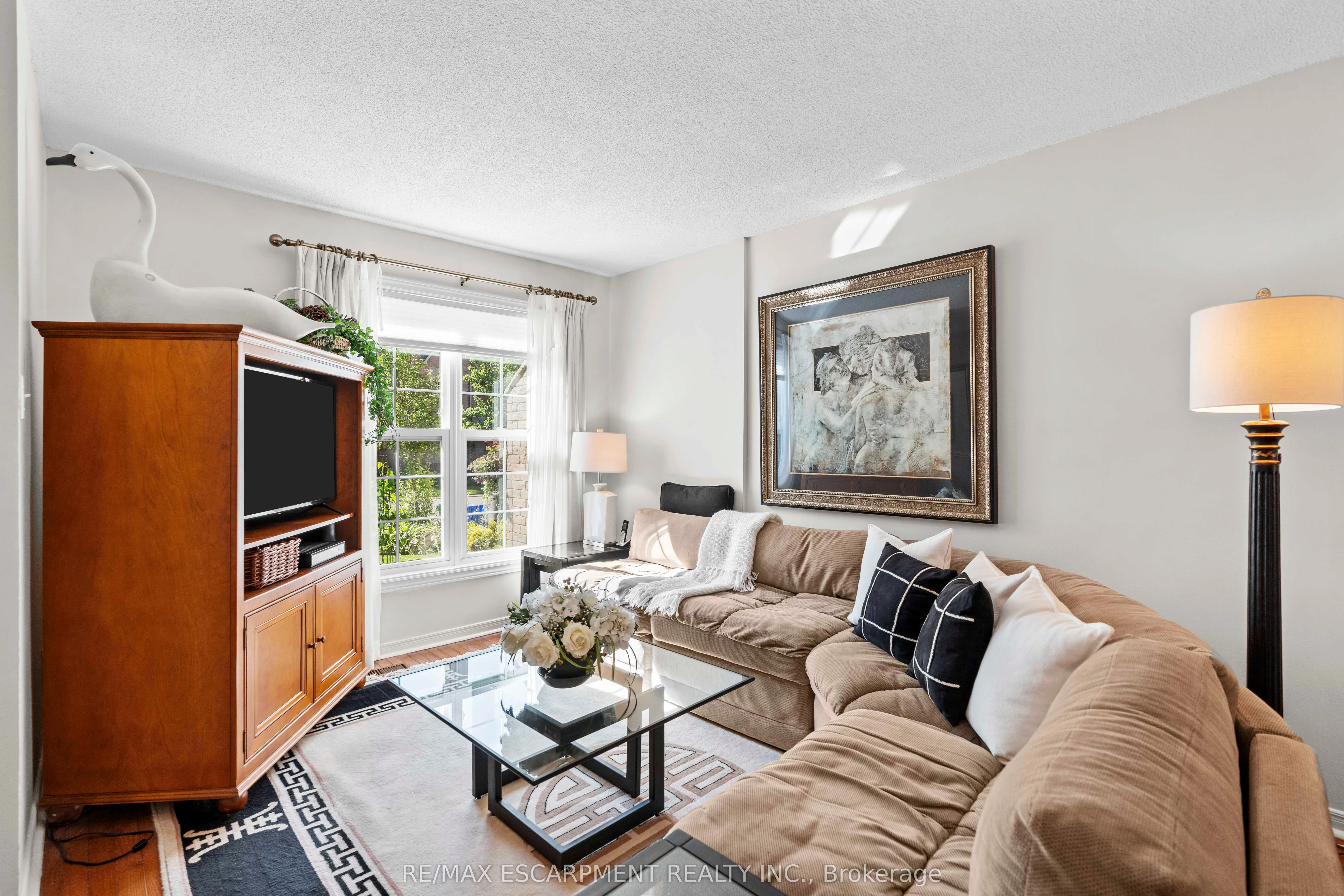 2272 Mowat Avenue, ##56