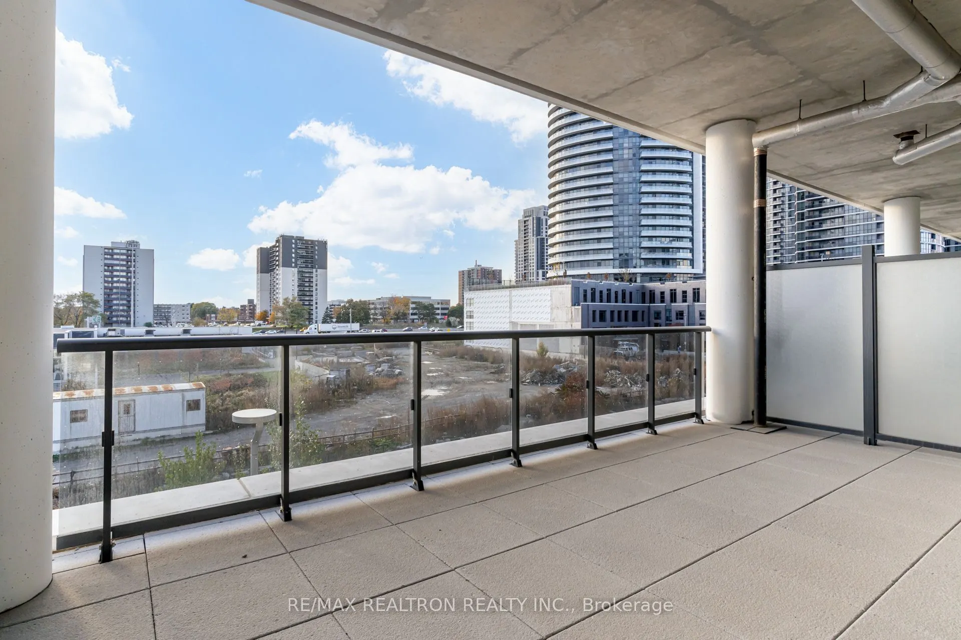 10 Gibbs Road, #321