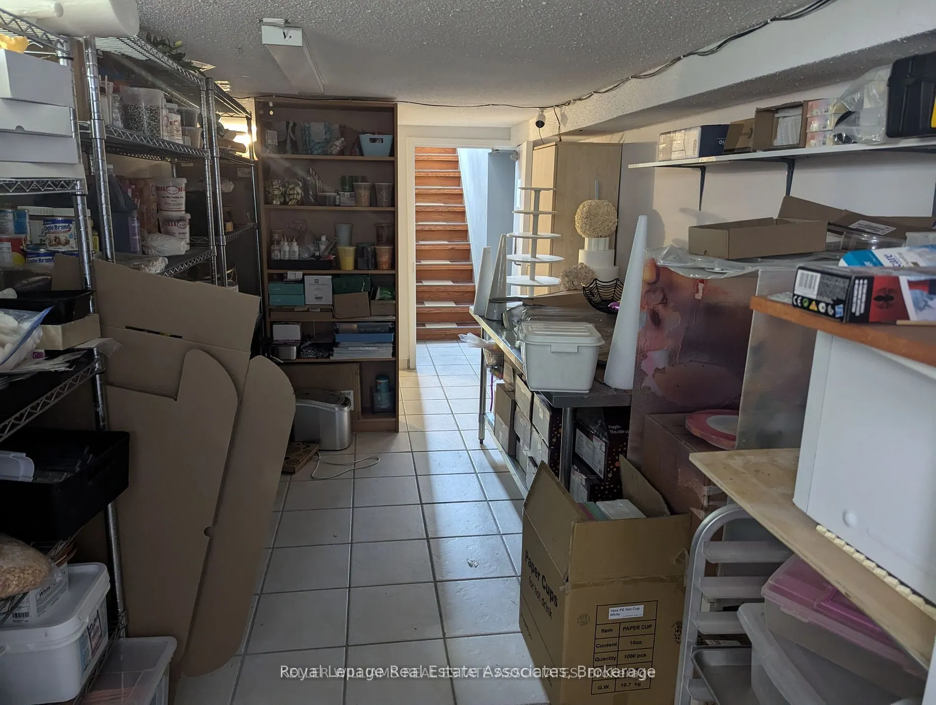 233 Lakeshore Road E