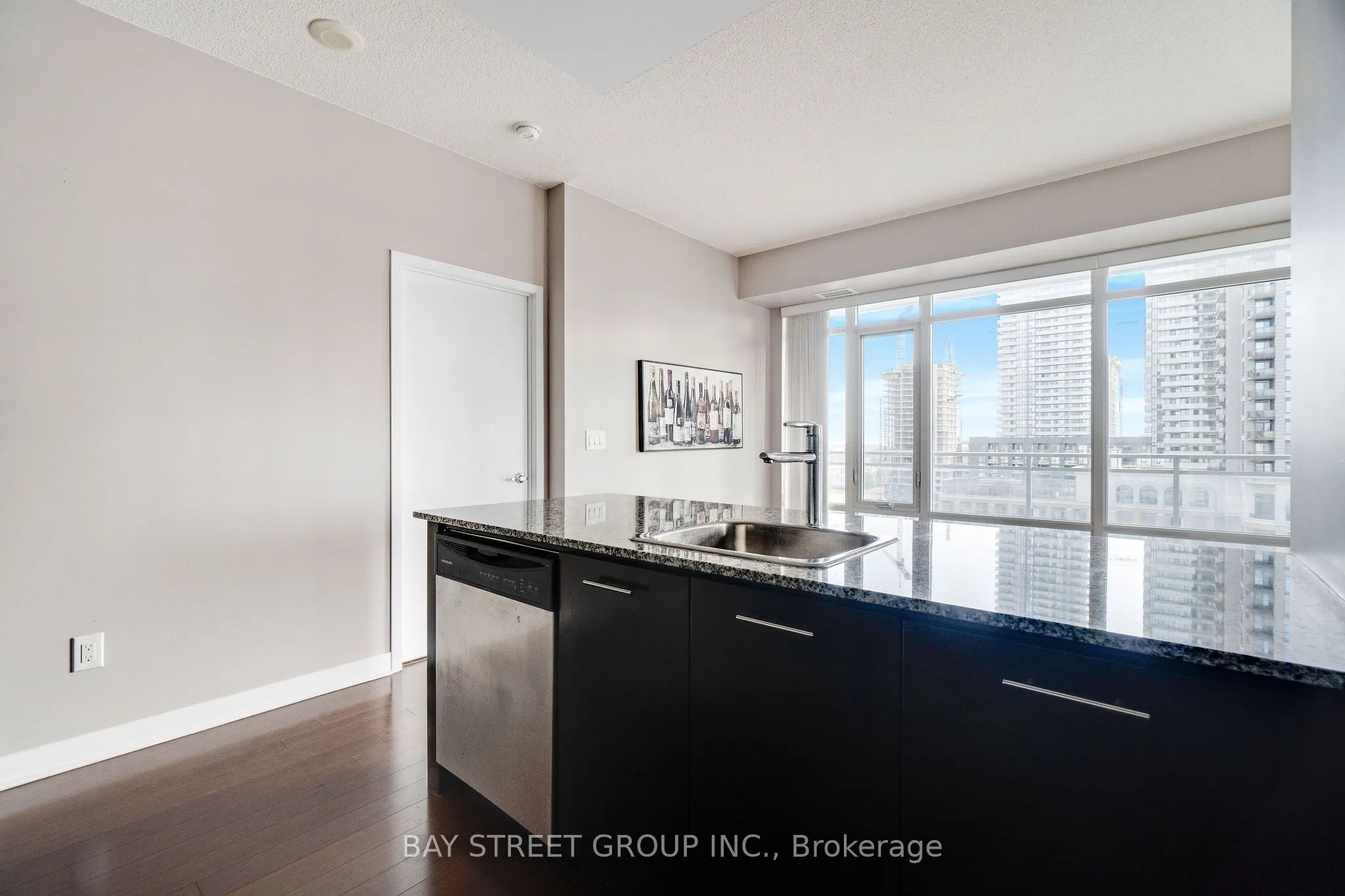 365 Prince Of Wales Drive, #1108