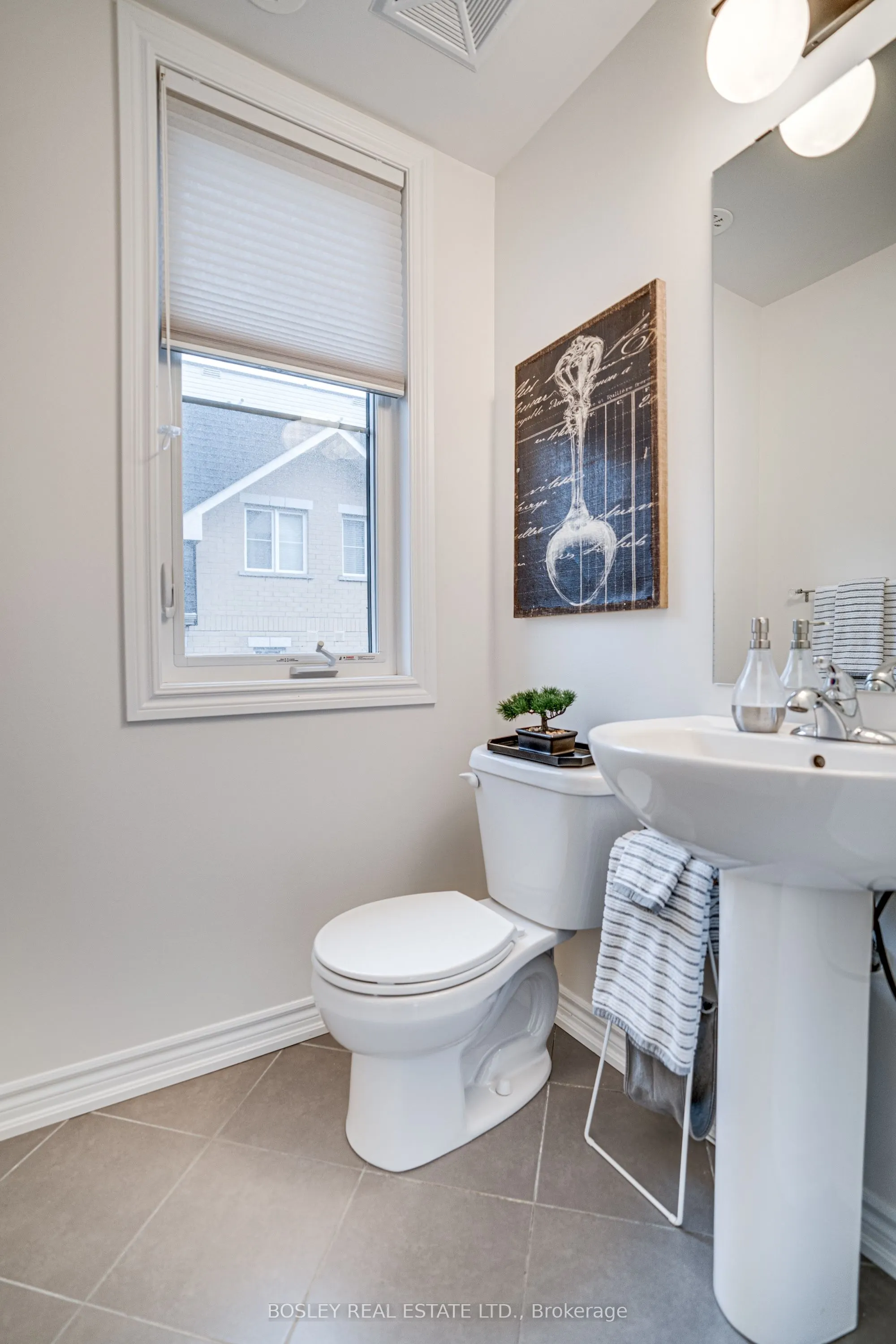 390 Hopewell Avenue, #237