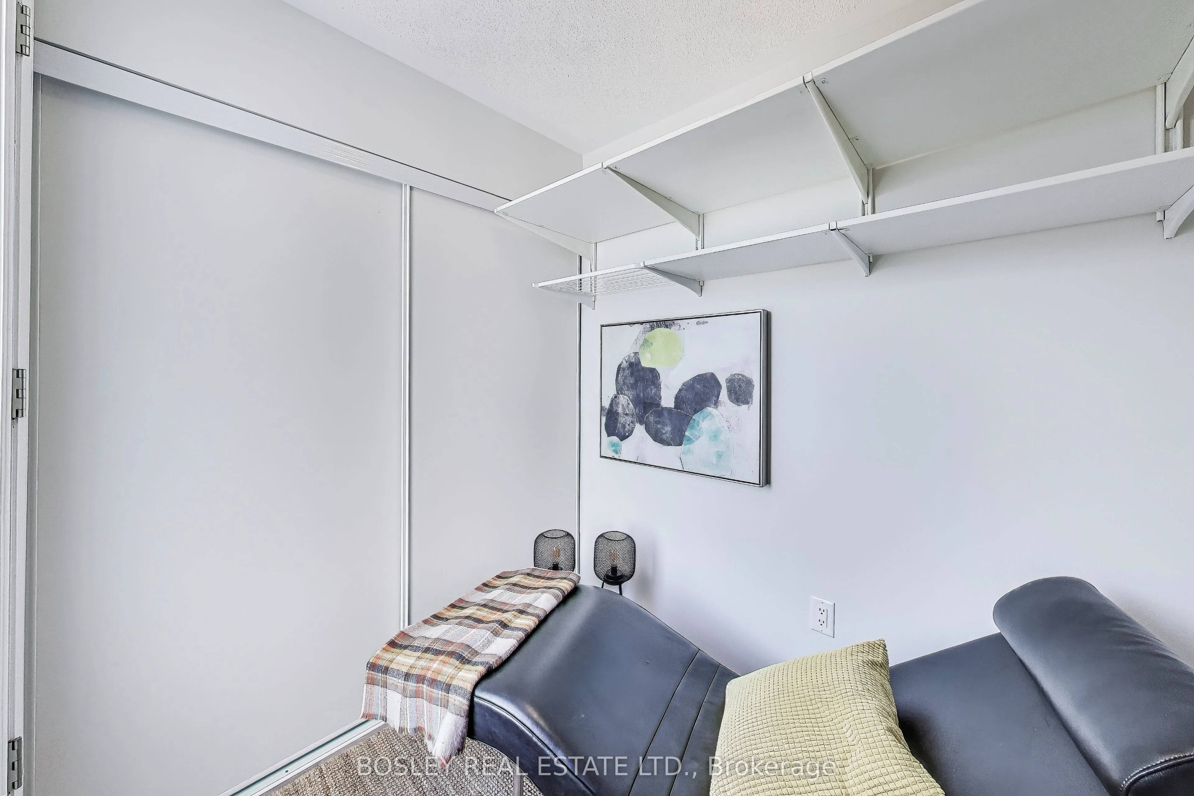 390 Hopewell Avenue, #237