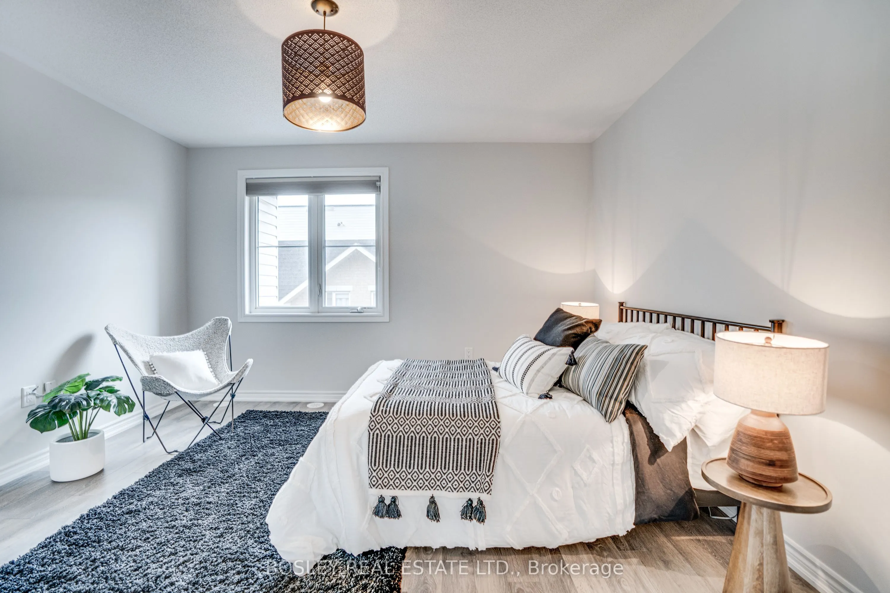 390 Hopewell Avenue, #237