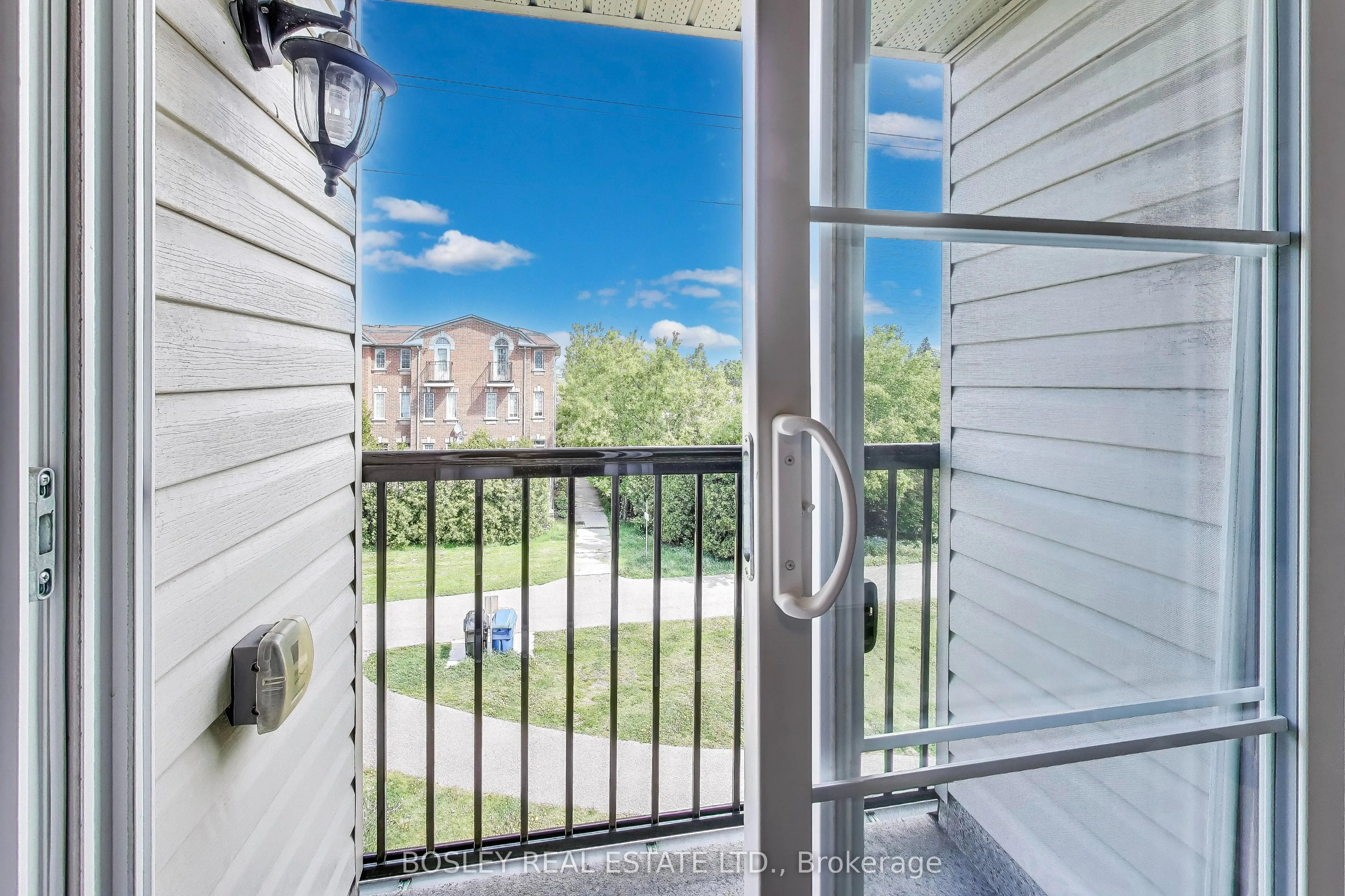 390 Hopewell Avenue, #237