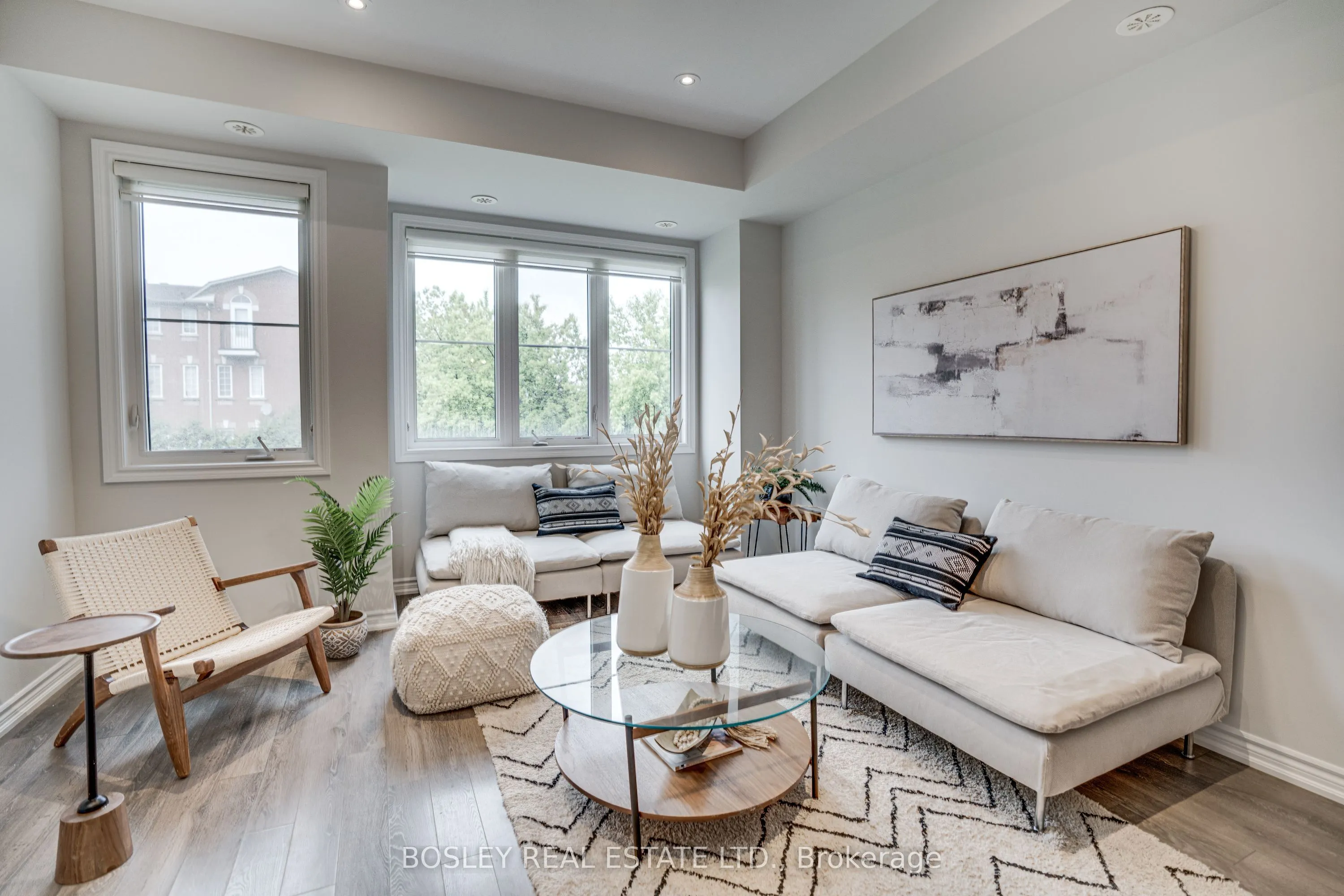 390 Hopewell Avenue, #237