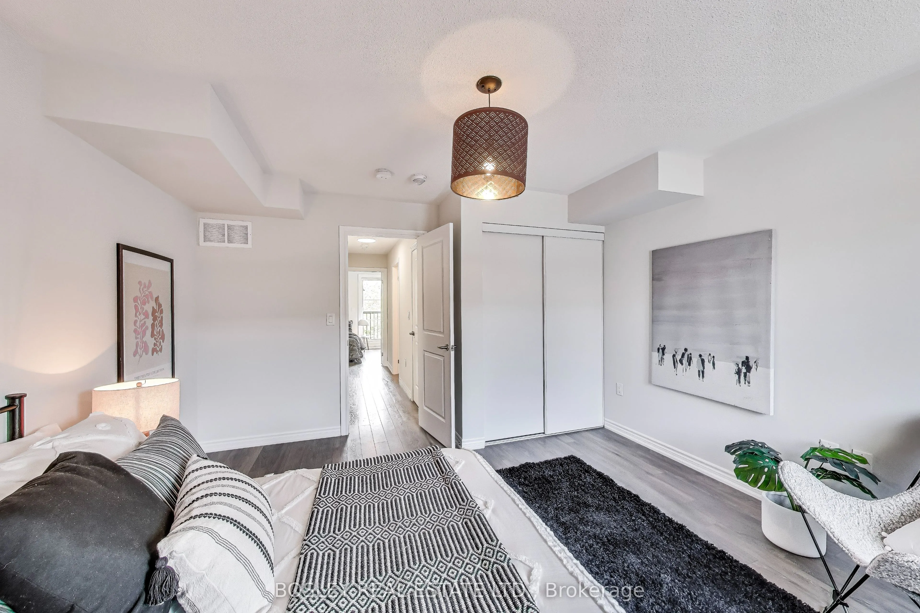 390 Hopewell Avenue, #237