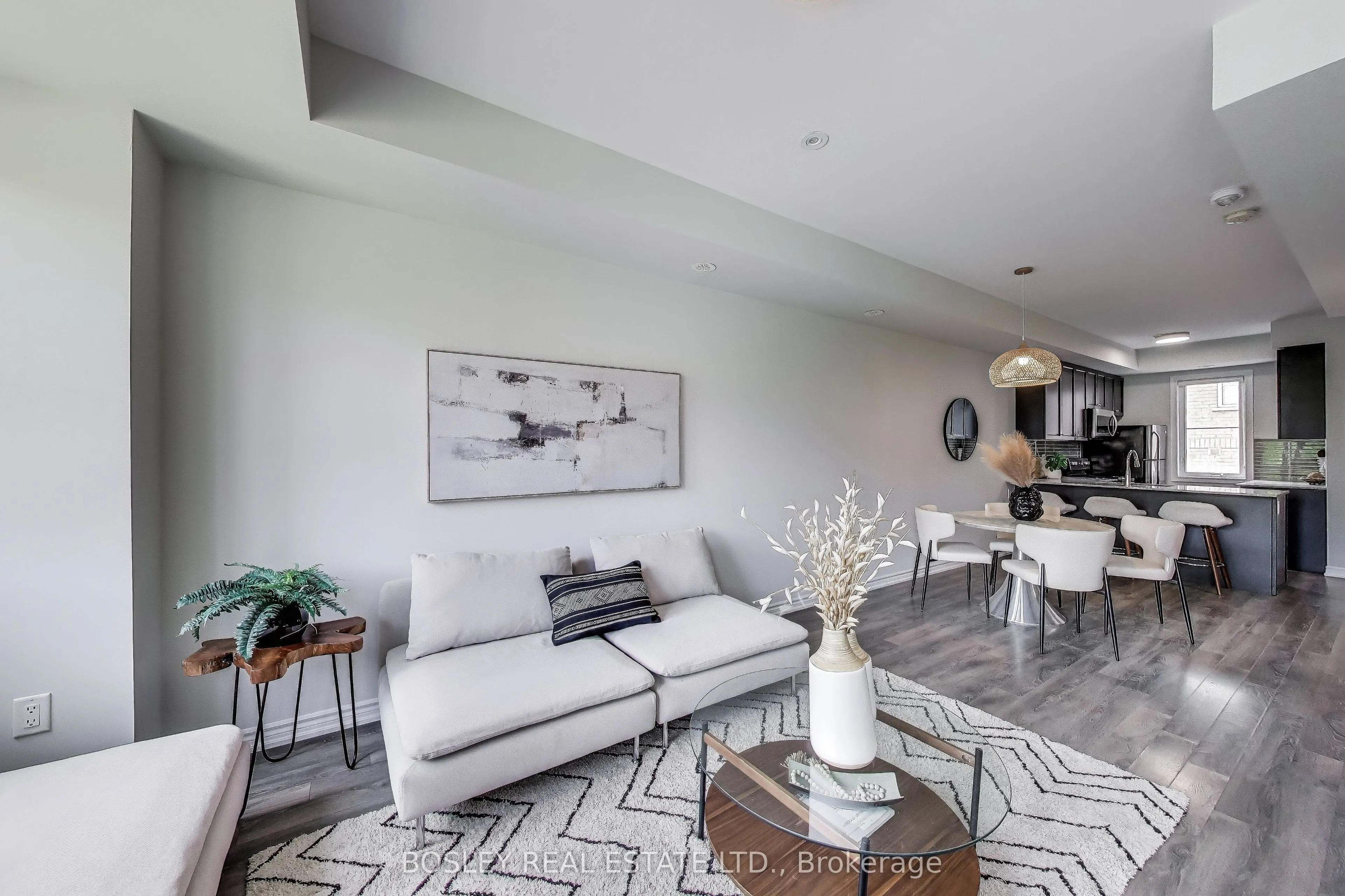390 Hopewell Avenue, #237