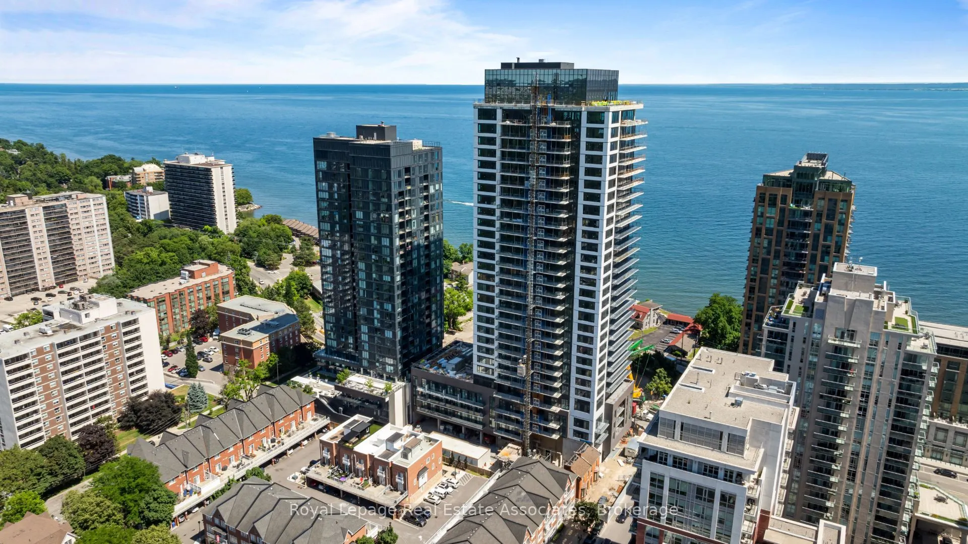 370 Martha Street, #602