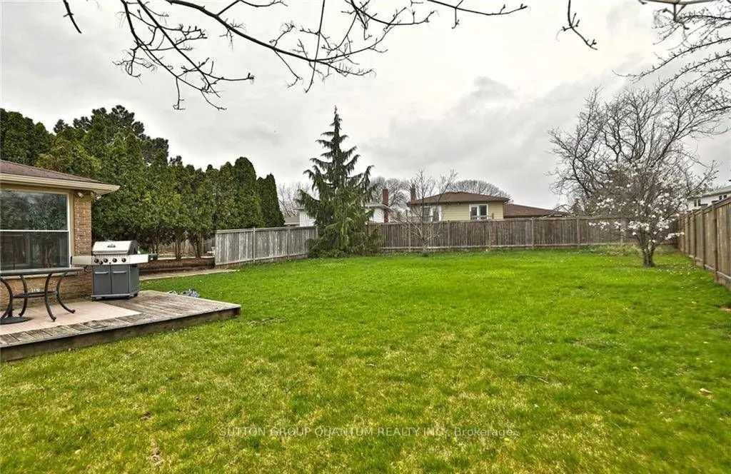 462 Withnell Crescent