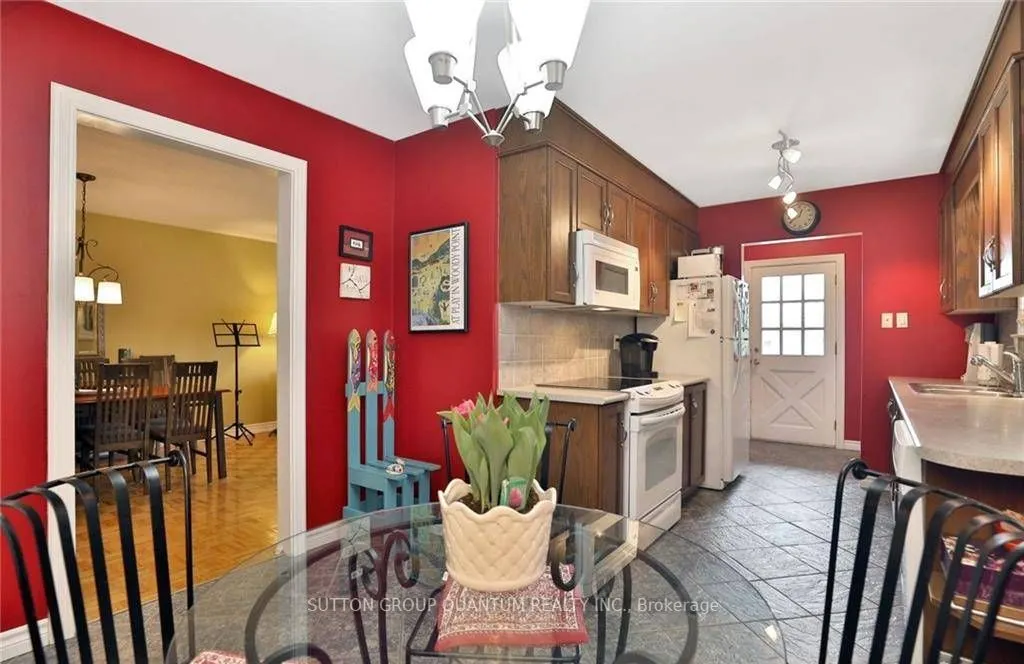 462 Withnell Crescent