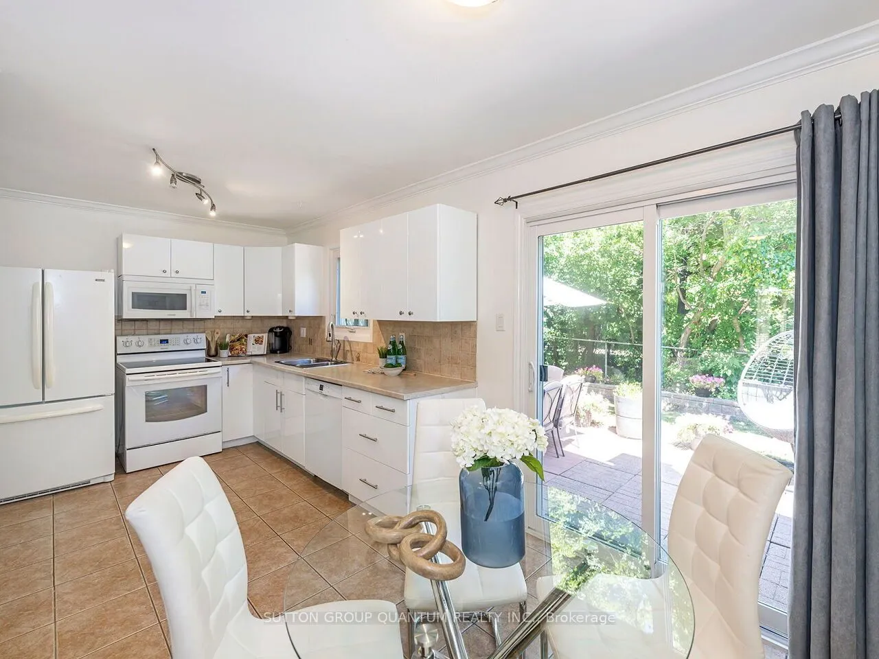 4235 Sawmill Valley Drive