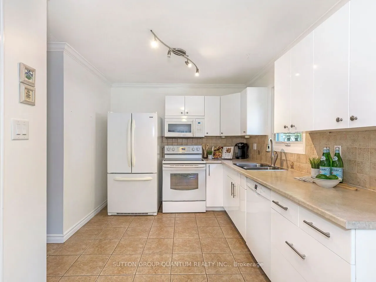 4235 Sawmill Valley Drive