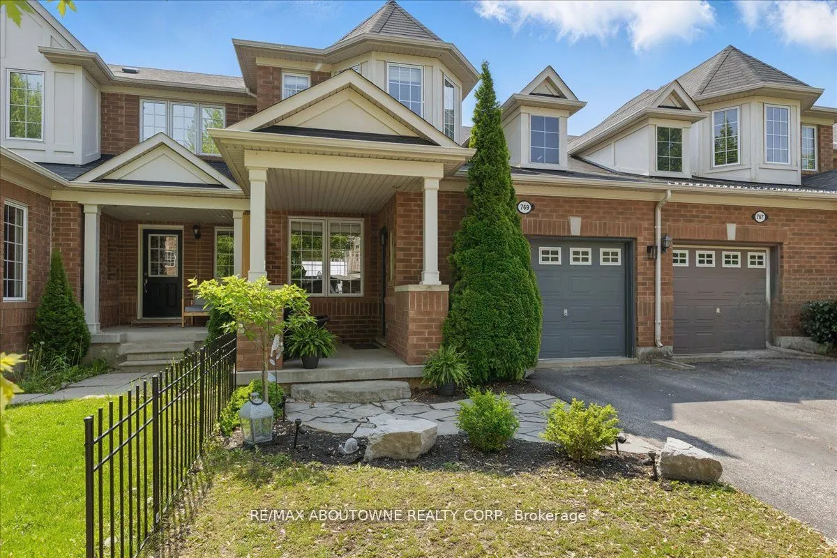 769 Shortreed Crescent