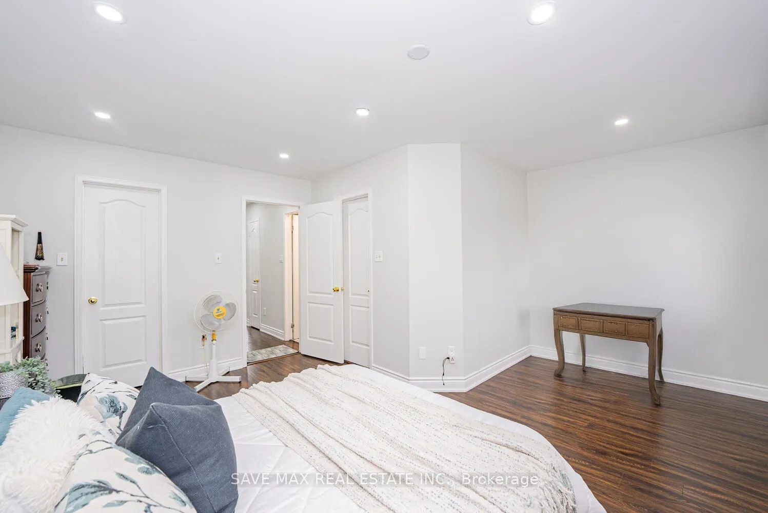92 Cedarwood Crescent