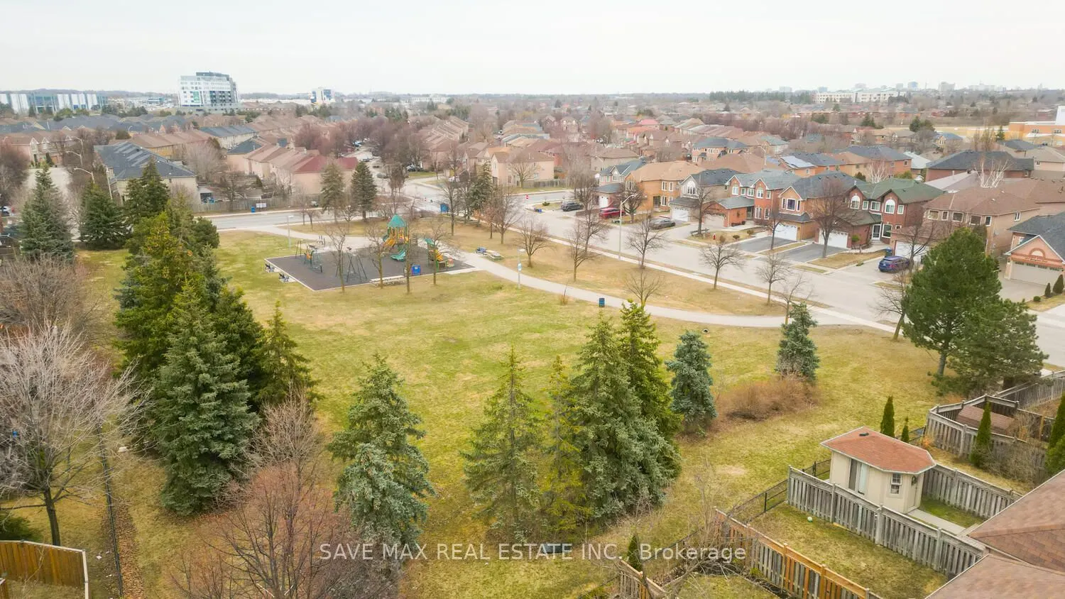 92 Cedarwood Crescent