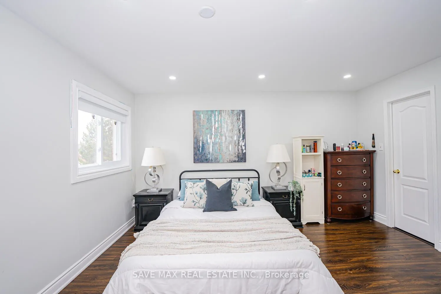92 Cedarwood Crescent