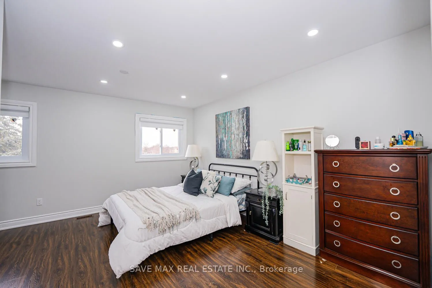 92 Cedarwood Crescent