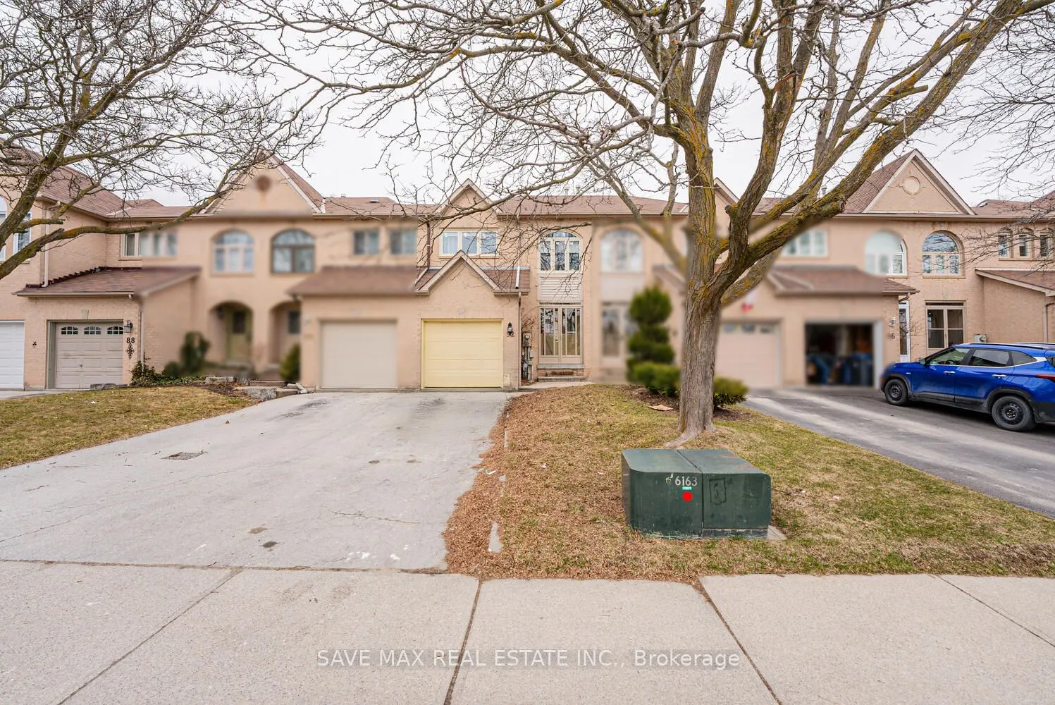 92 Cedarwood Crescent