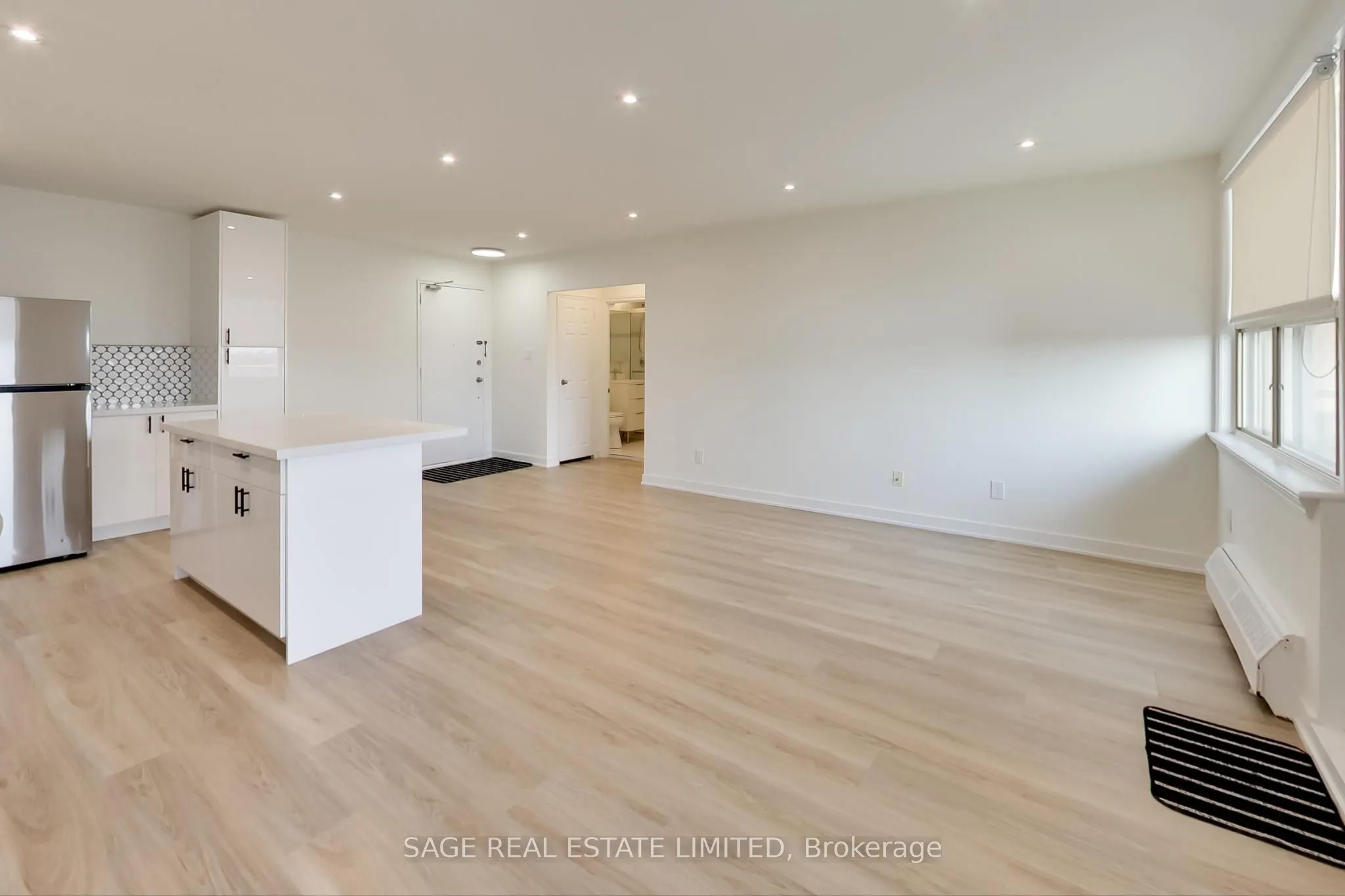 2961 Dufferin Street, #502