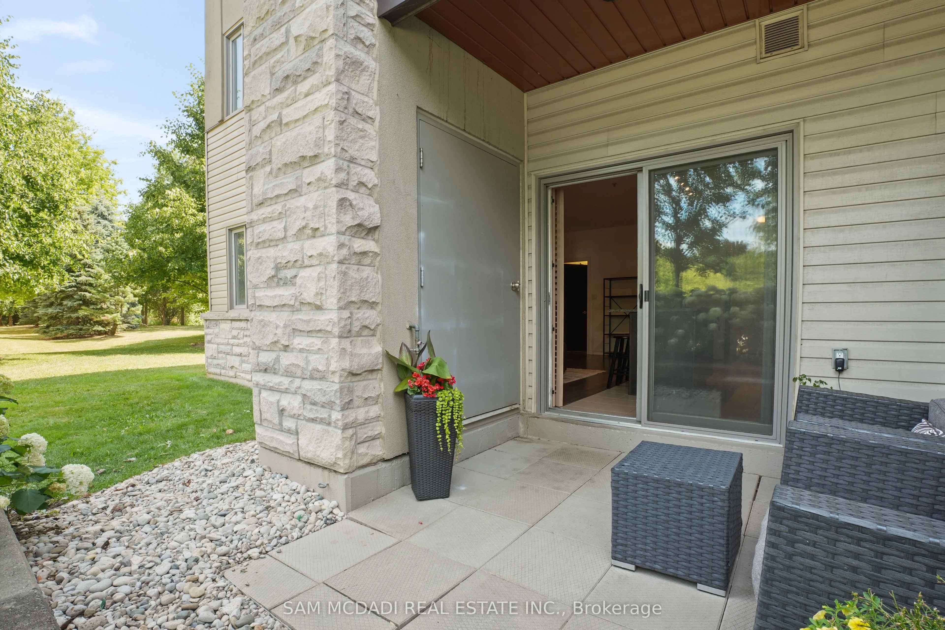 570 Lolita Gardens, #131