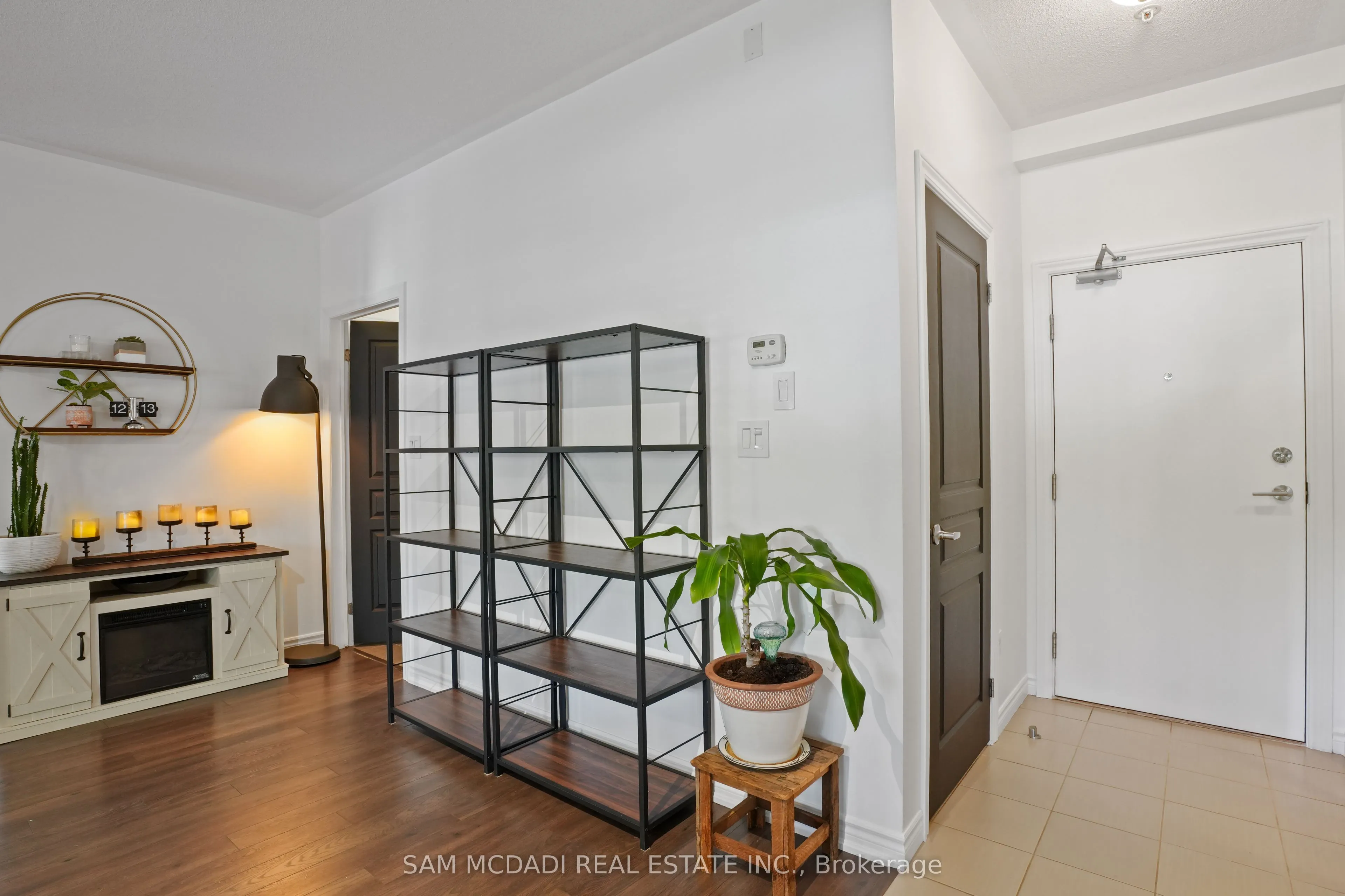 570 Lolita Gardens, #131