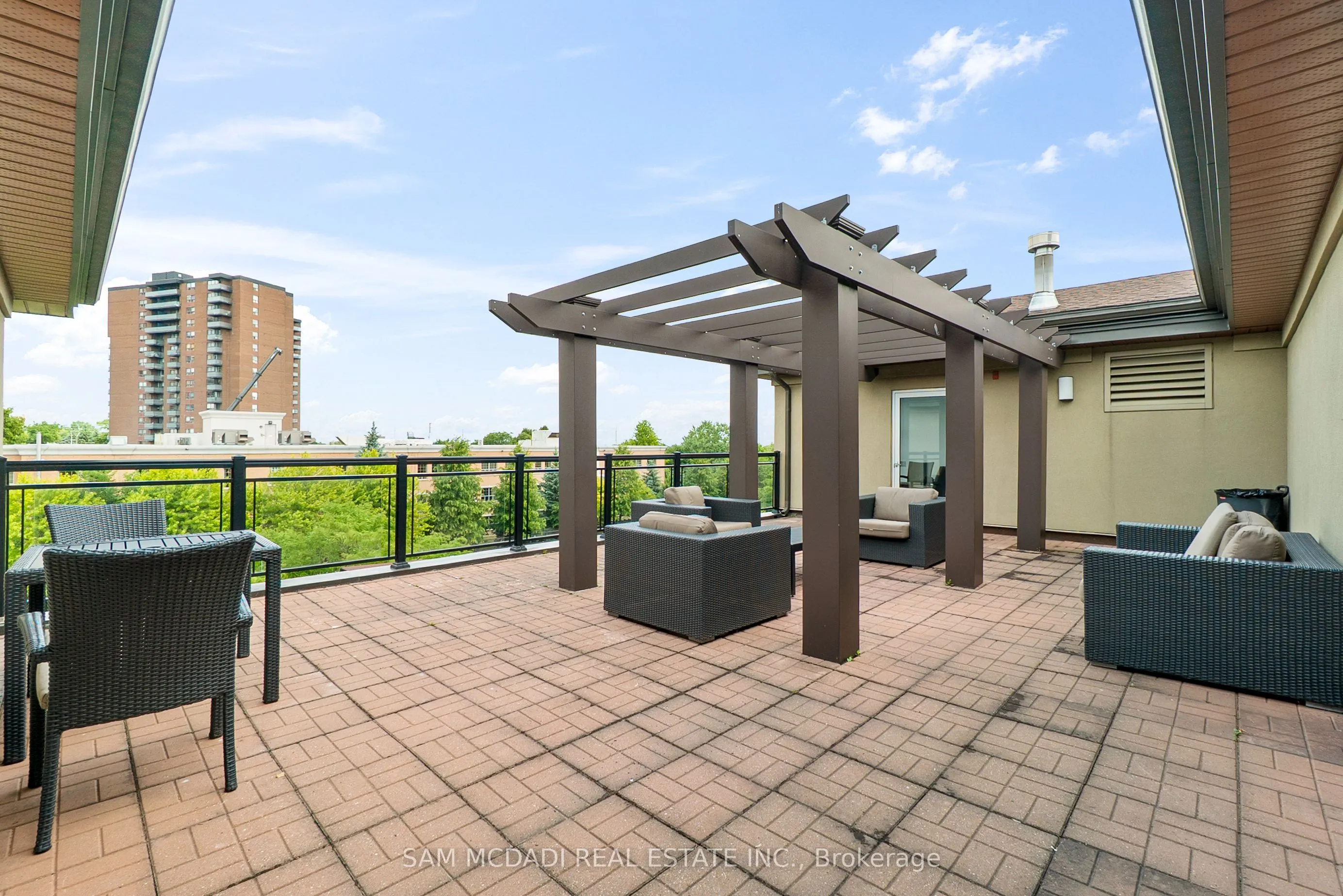 570 Lolita Gardens, #131