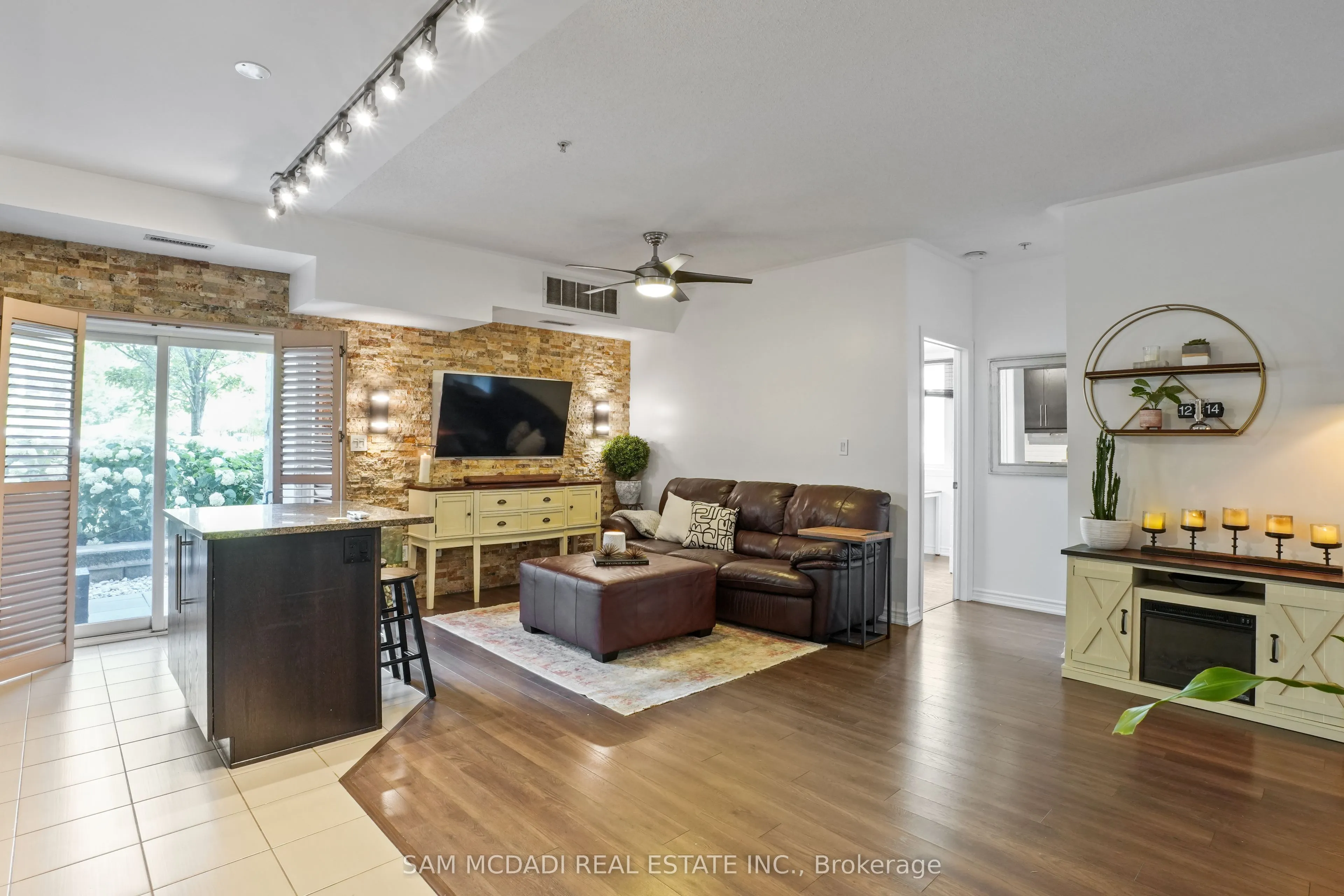 570 Lolita Gardens, #131
