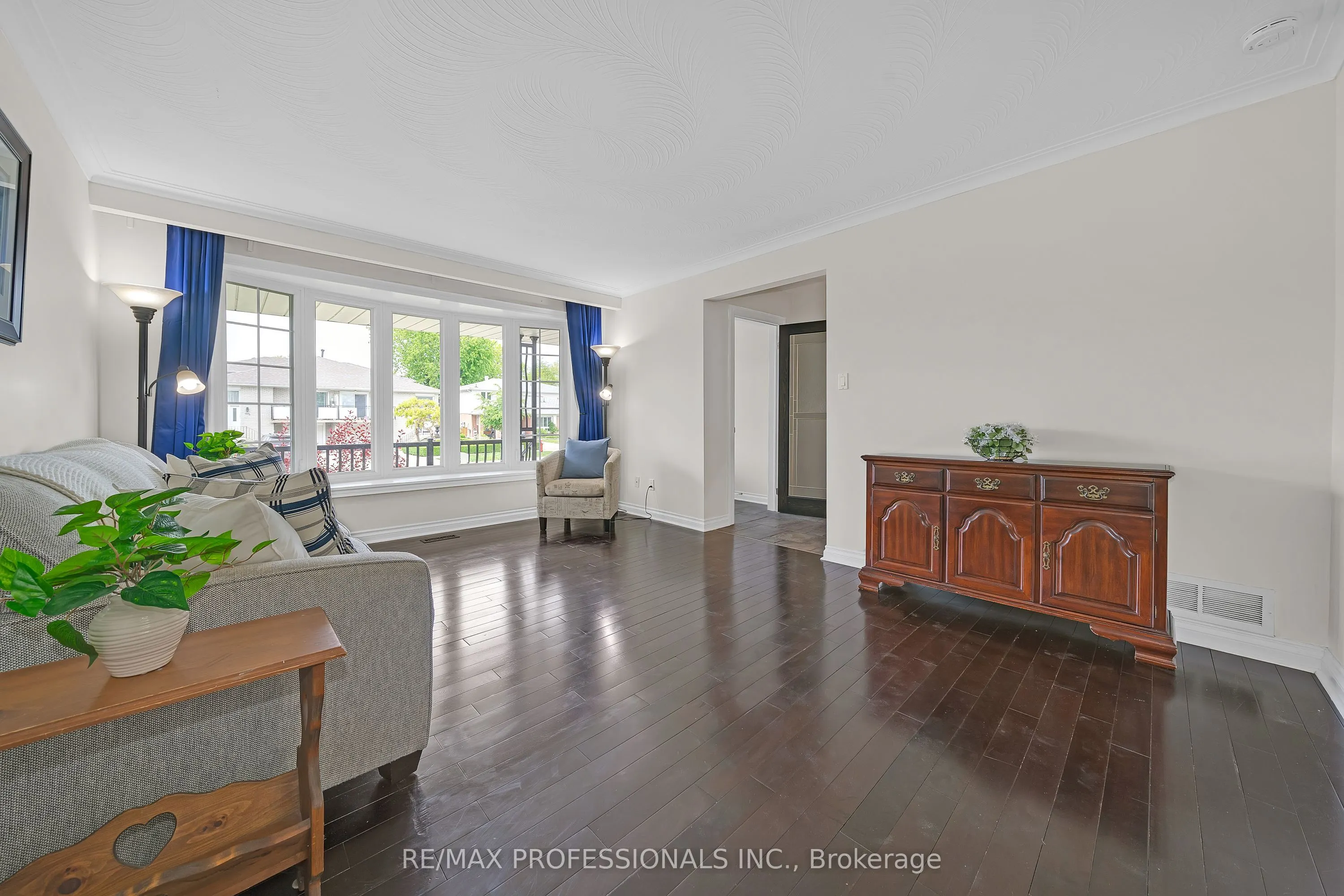 3561 Haven Glenn